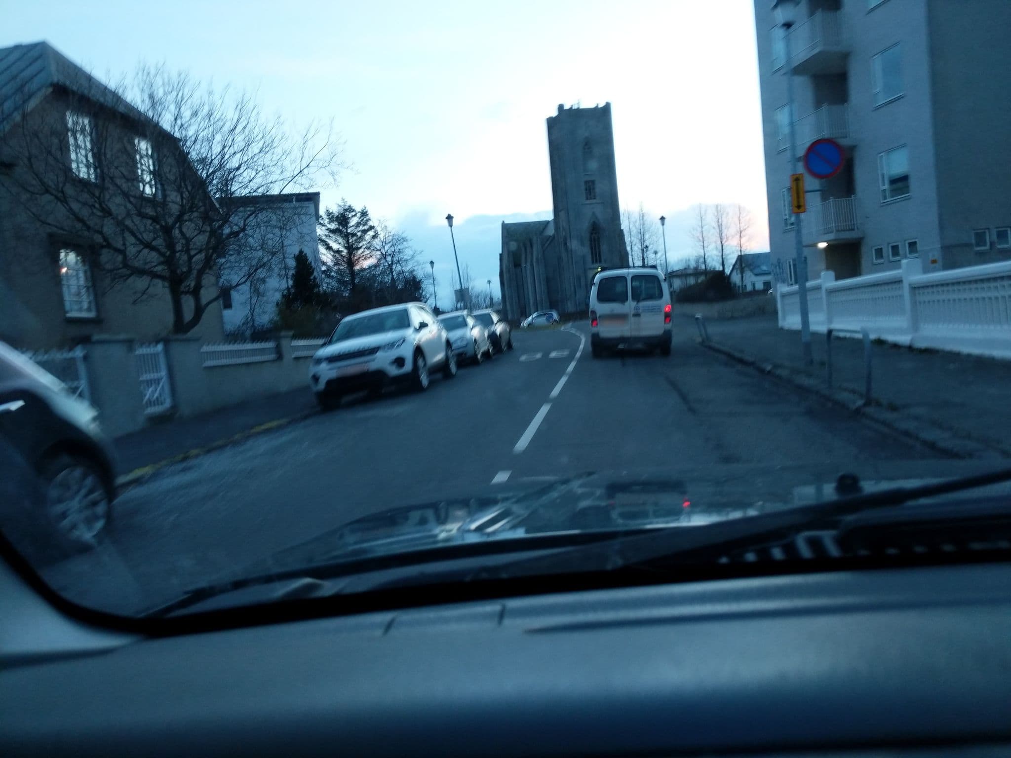 Street view near refurinn guesthouse, Seltjarnarnes — © kriksis (CC BY-SA · Mapillary)