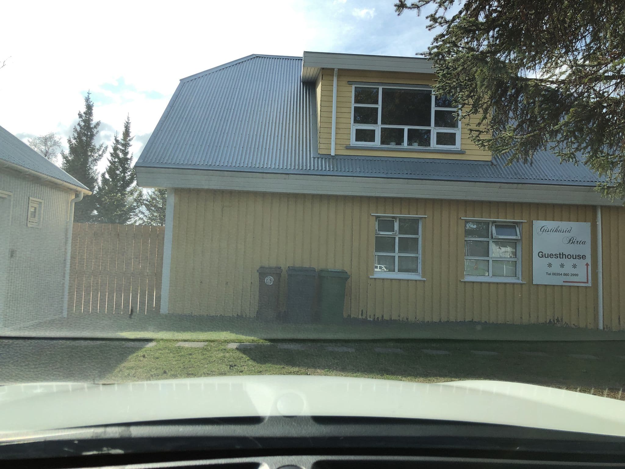 Street view near Birta Gistihús, Egilsstaðir — © derzornigemarkus (CC BY-SA · Mapillary)