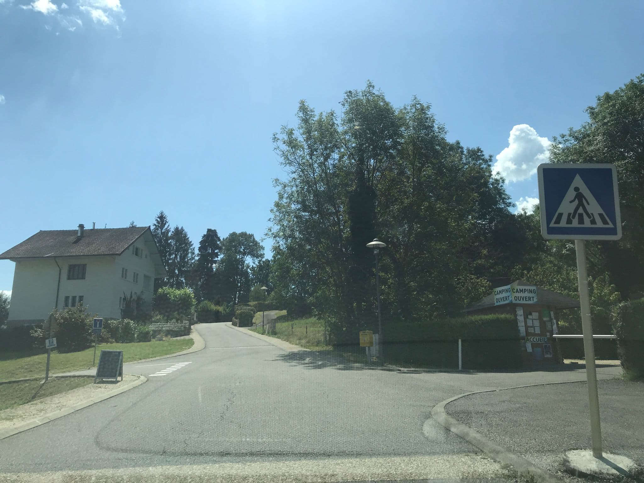 Street view near Camping municipal Les Babelles, Chindrieux — © pgiraud (CC BY-SA · Mapillary)