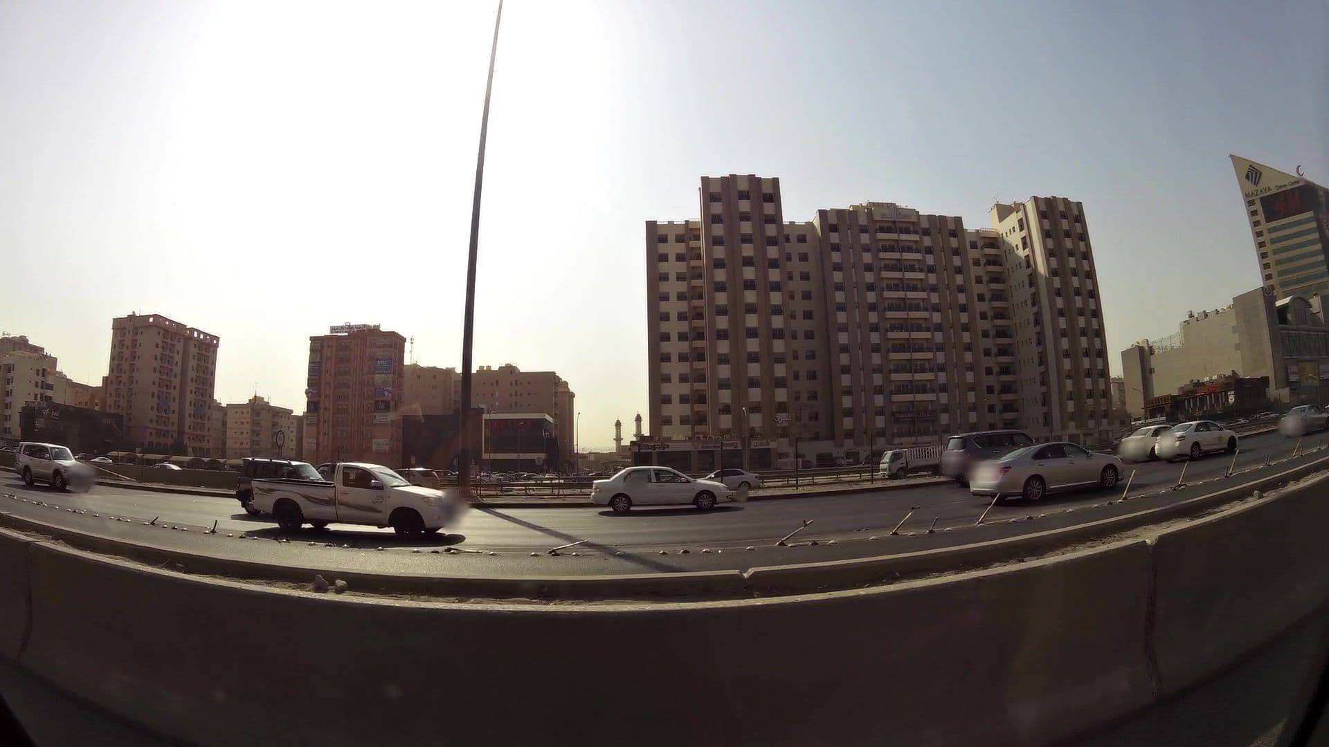 Street view near جسر نادي Champion, Ḩawallī — © kaartcam (CC BY-SA · Mapillary)
