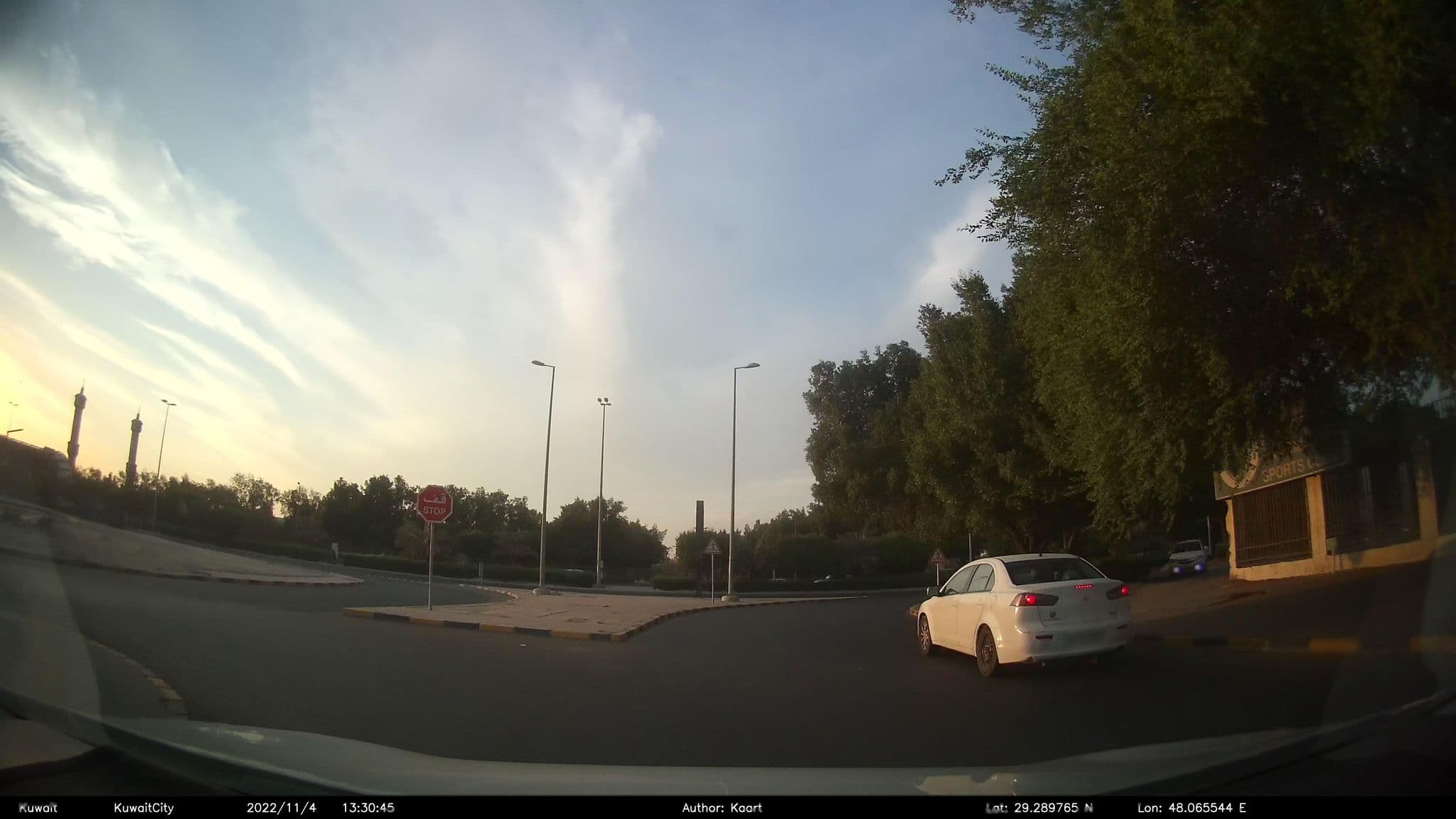 Street view near omy 2 wedding (فندق الرايه, Salwá — © kaart_2 (CC BY-SA · Mapillary)
