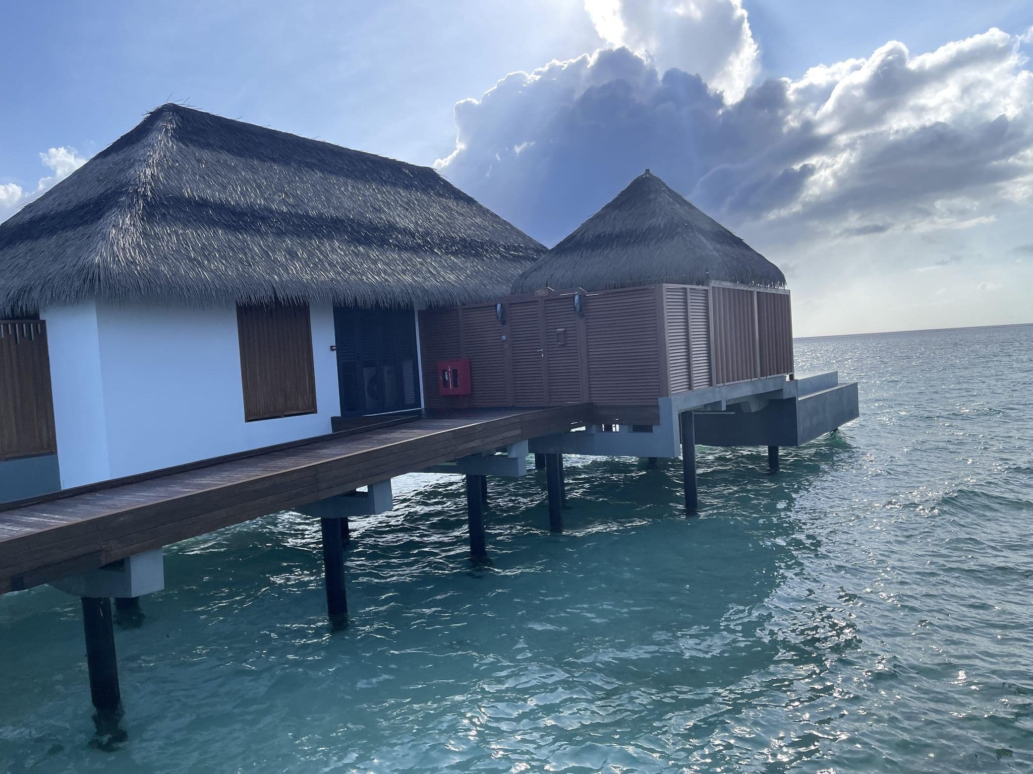 Street view near Room No. 527 (Ocean Villa), Viligili — © stoebi (CC BY-SA · Mapillary)