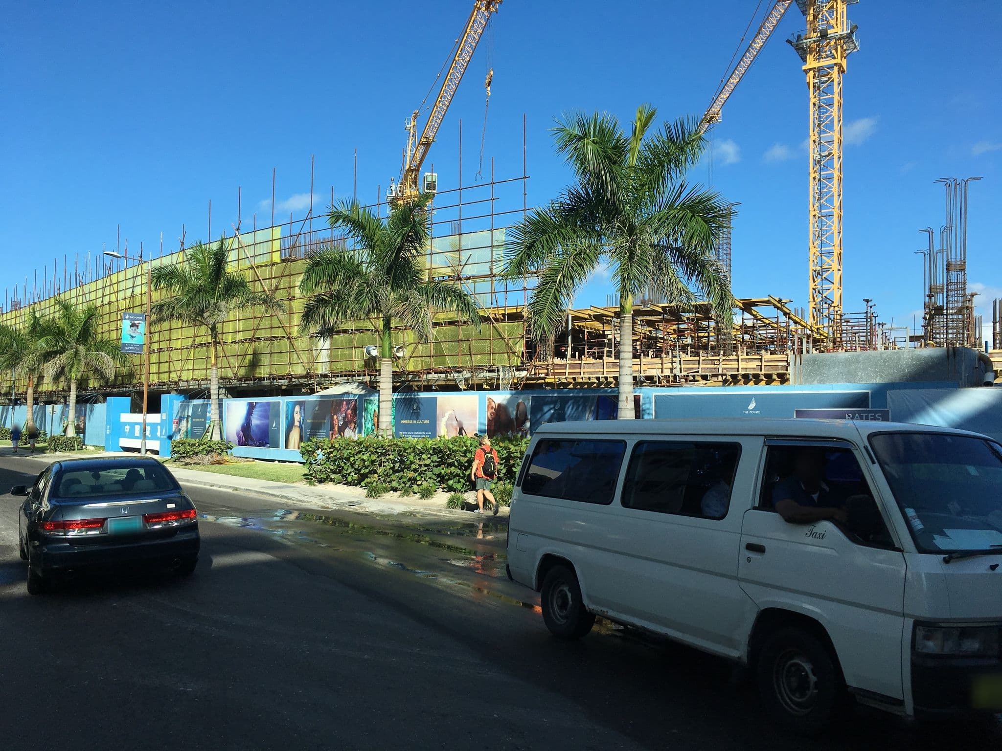 Street view near The Pointe, Nassau — © raveneye (CC BY-SA · Mapillary)