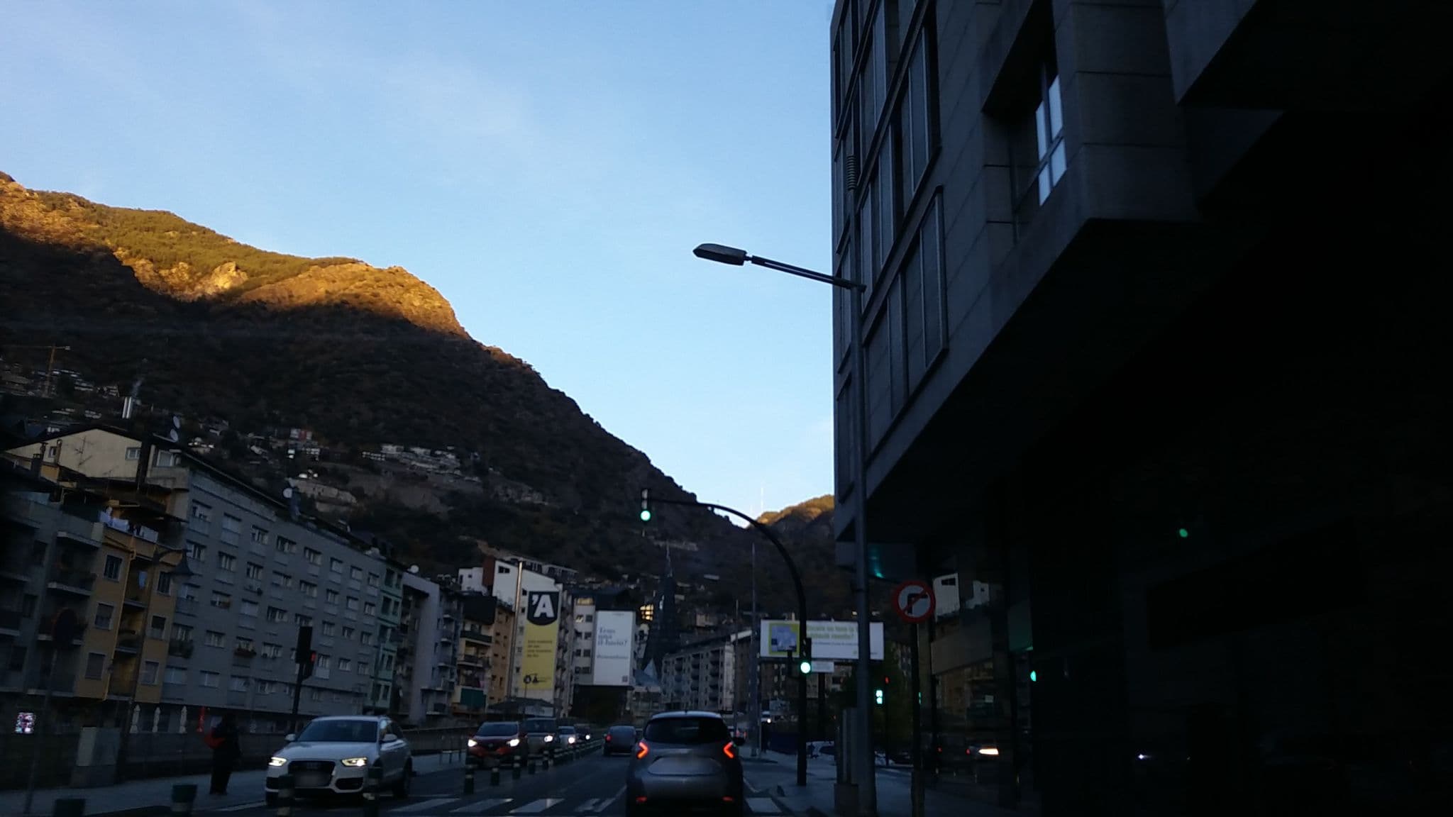 Street view near Yomo Hotels, les Escaldes — © egofer (CC BY-SA · Mapillary)