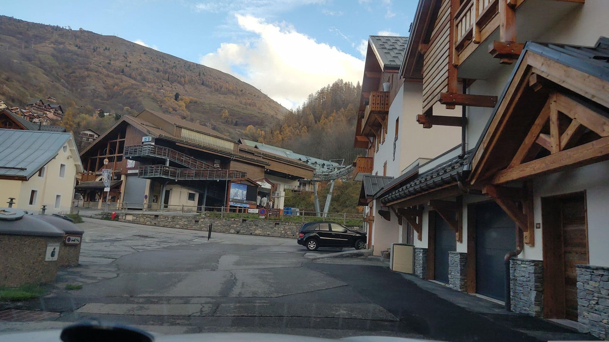 Street view near Chalet Sétaz, Valloire