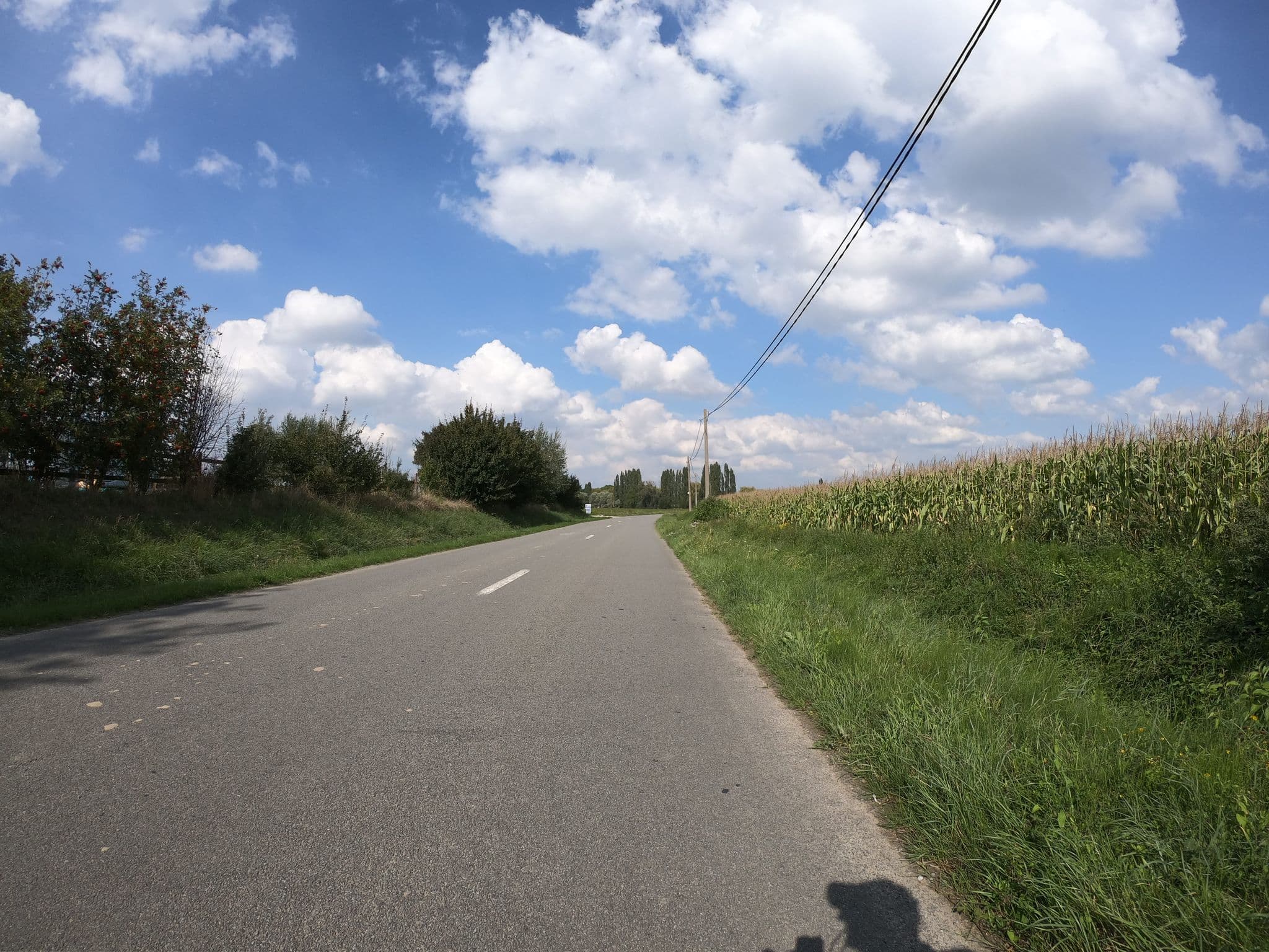 Street view near Lyssenthoek Farm, Boeschepe — © jakka (CC BY-SA · Mapillary)