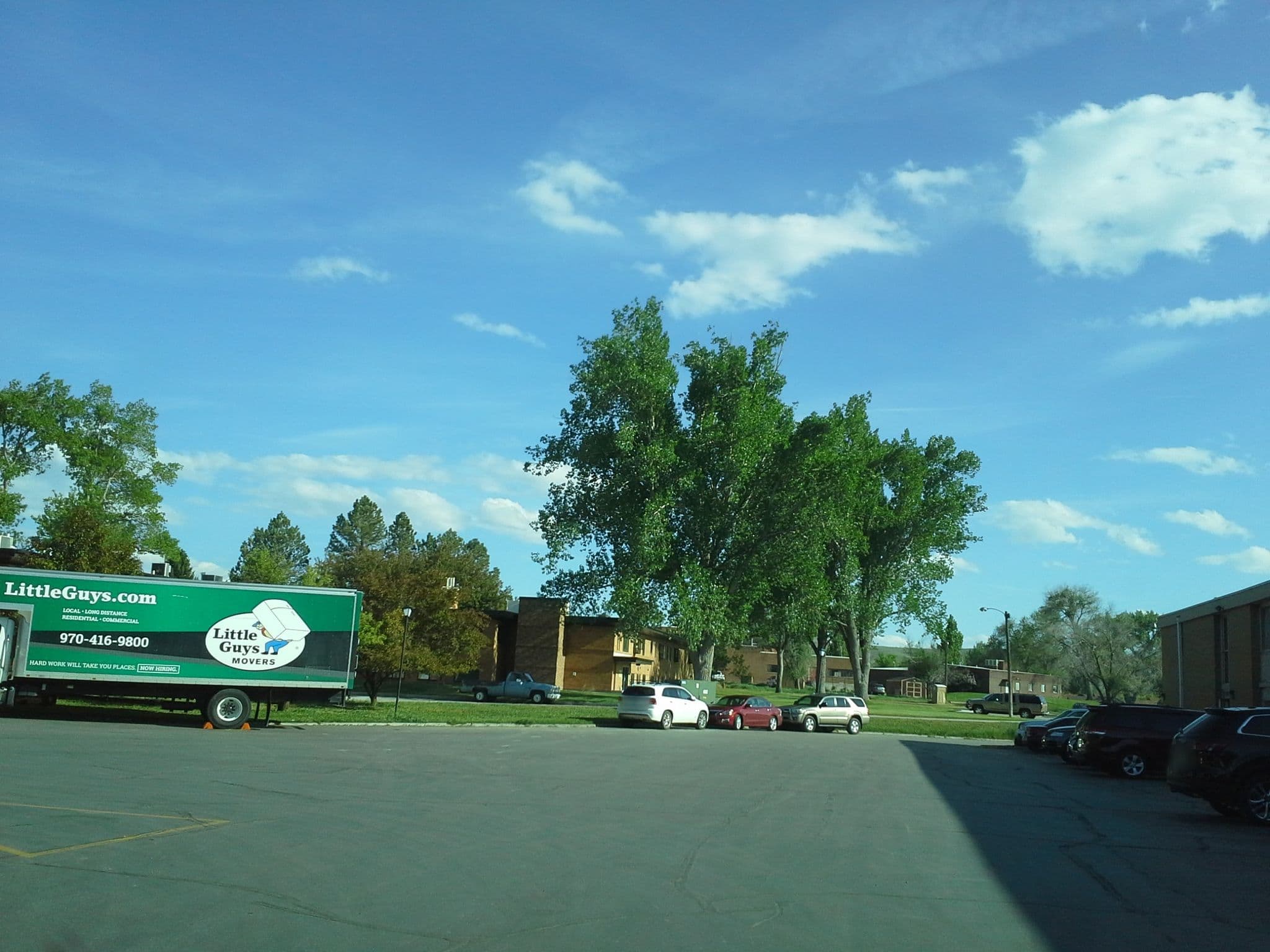Street view near Days Inn, Thermopolis — © drkludge (CC BY-SA · Mapillary)