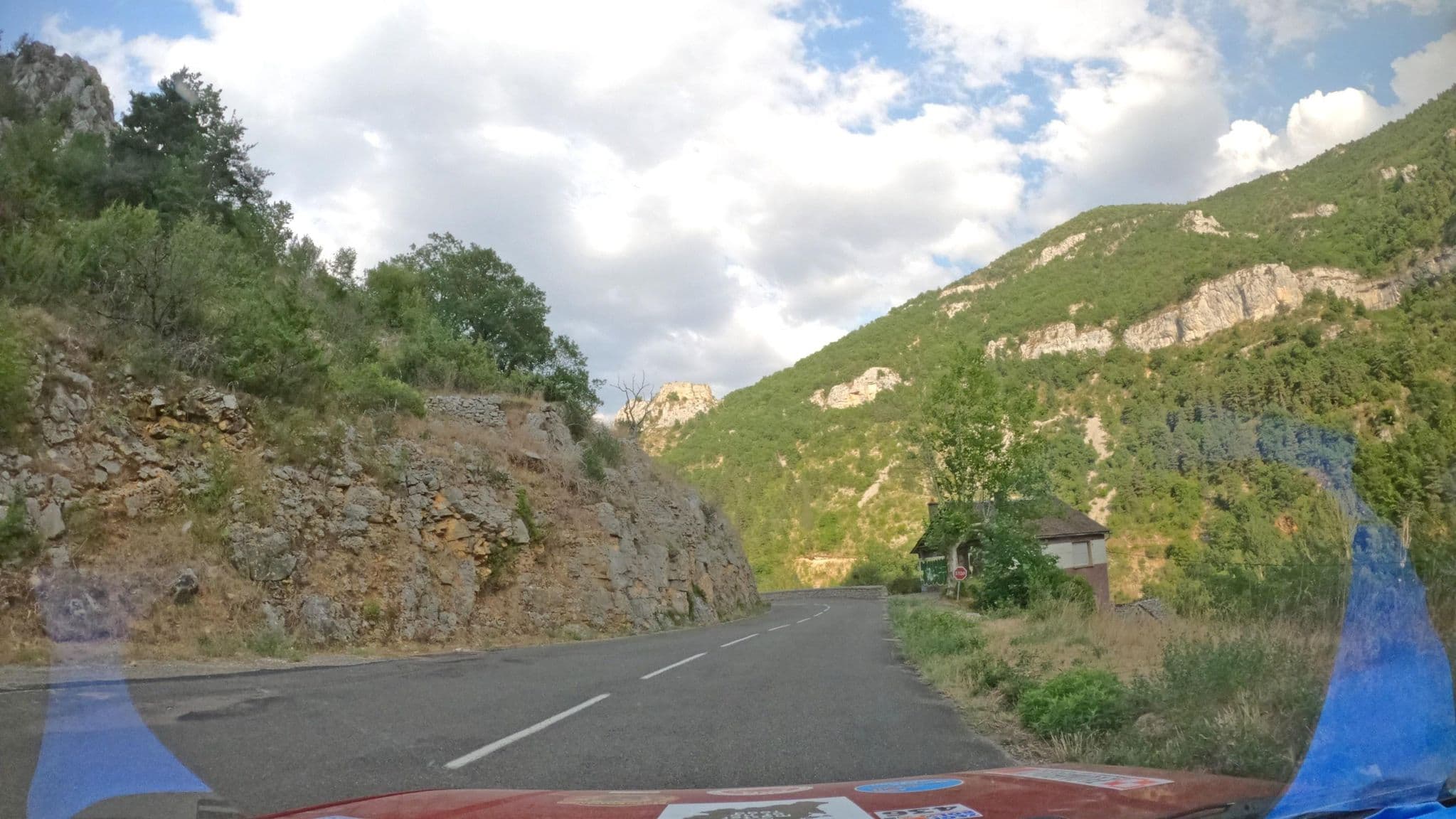 Street view near Ghost camp site, La Canourgue — © masterofnoroad (CC BY-SA · Mapillary)