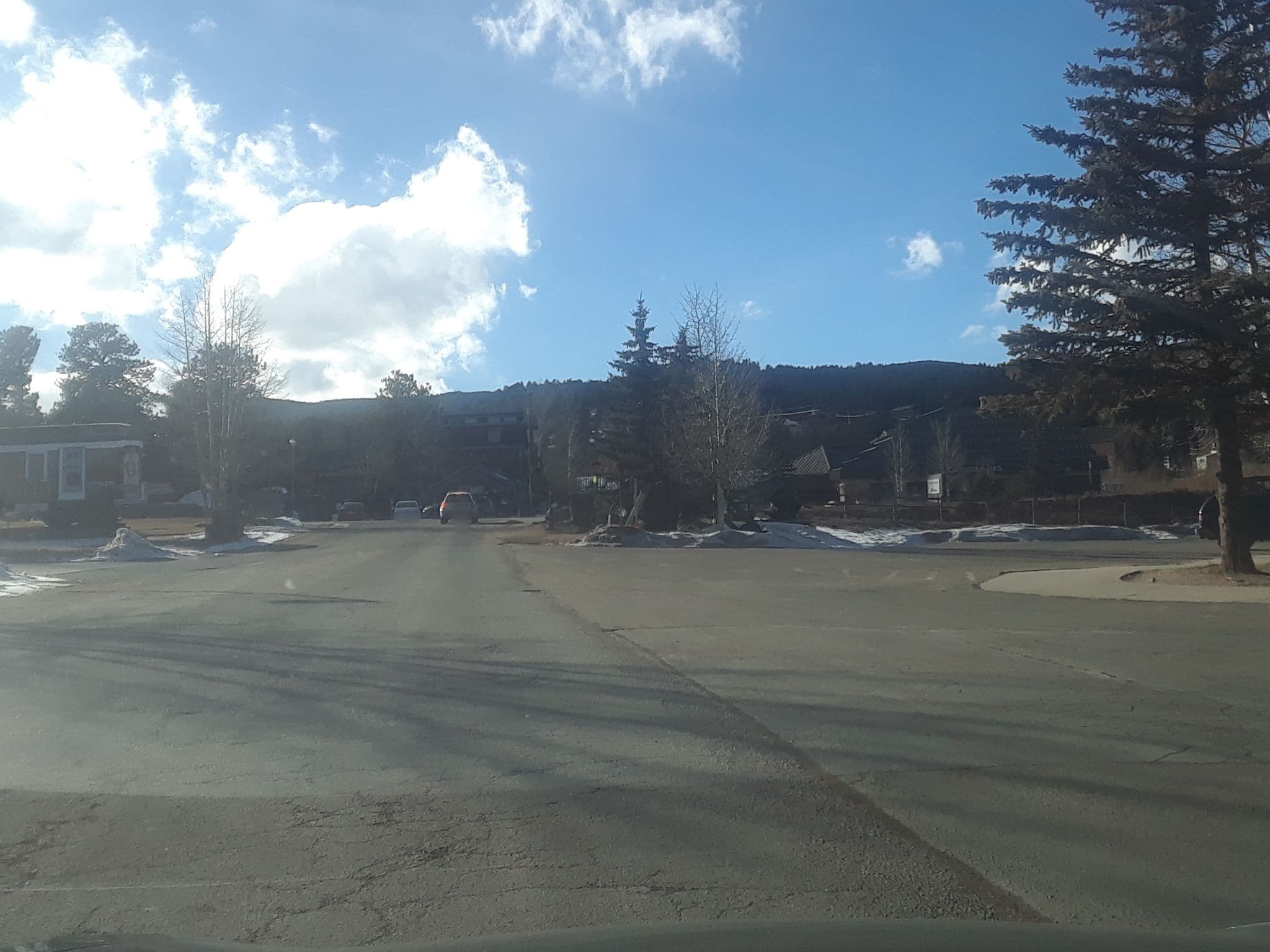 Street view near 1st Inn Nederland, Coal Creek — © julianstaylor (CC BY-SA · Mapillary)