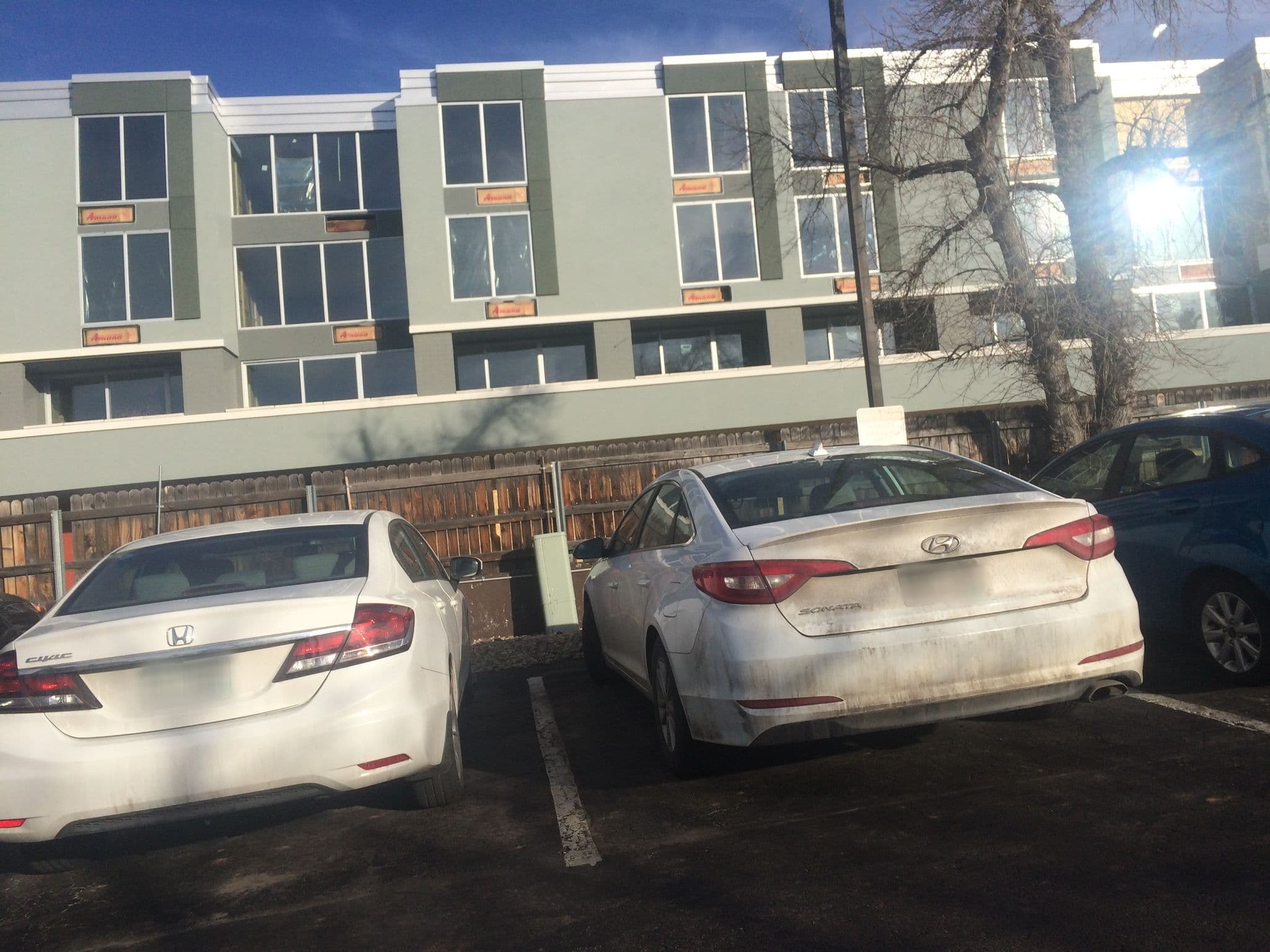 Street view near Days Hotel Boulder, Boulder — © dgrinbergs (CC BY-SA · Mapillary)