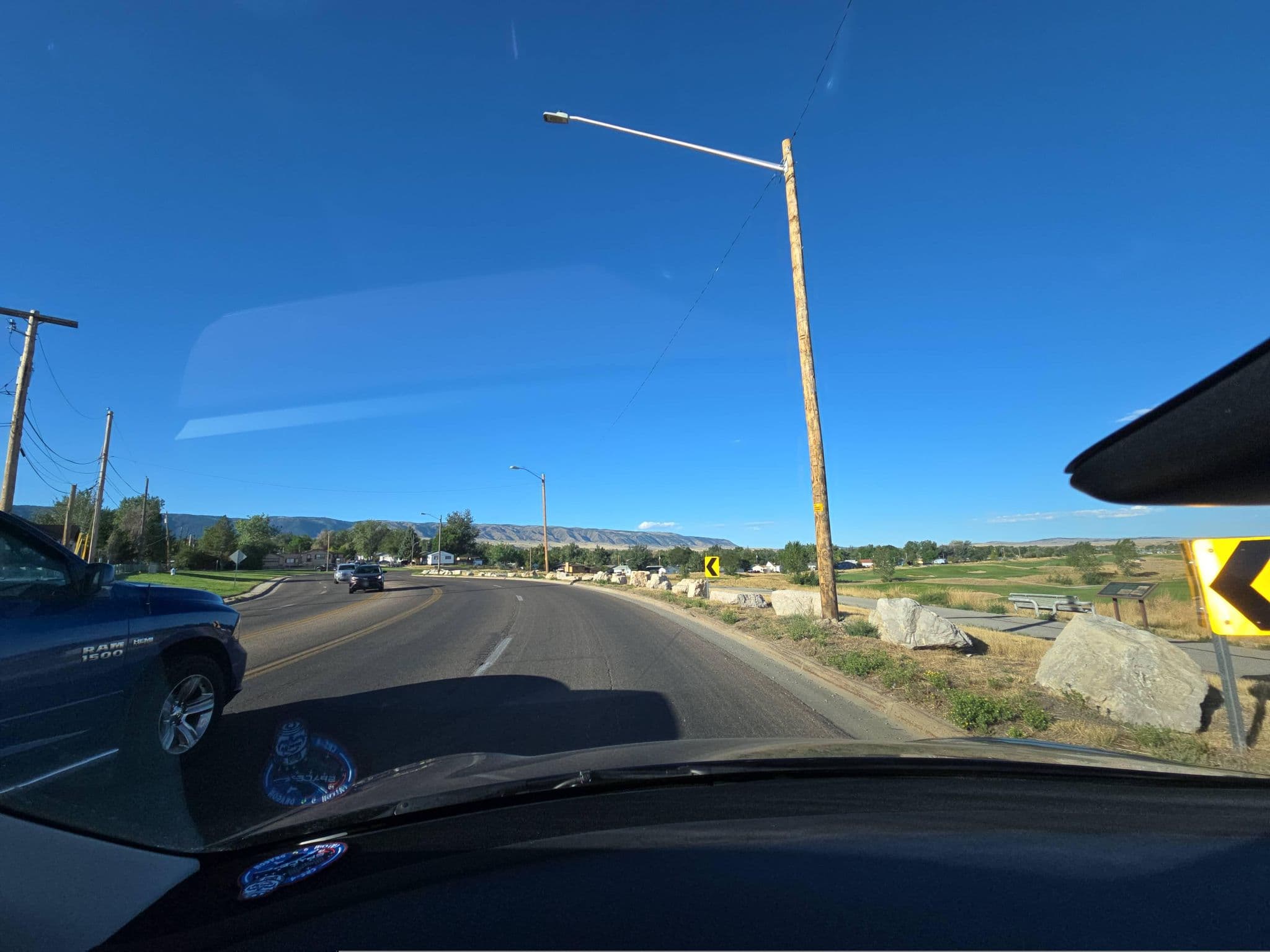 Street view near Sans Souci, Mills — © Montrose_Lyle (CC BY-SA · Mapillary)
