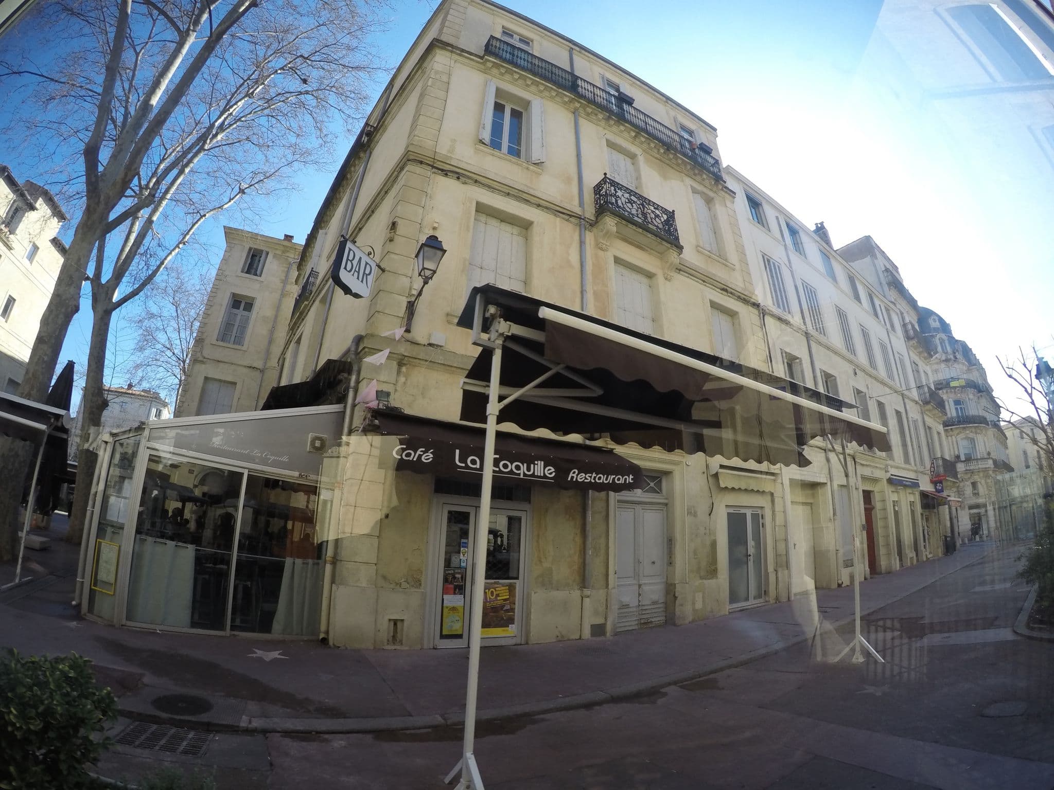 Street view near Hôtel du Palais, Montpellier — © ccossio (CC BY-SA · Mapillary)