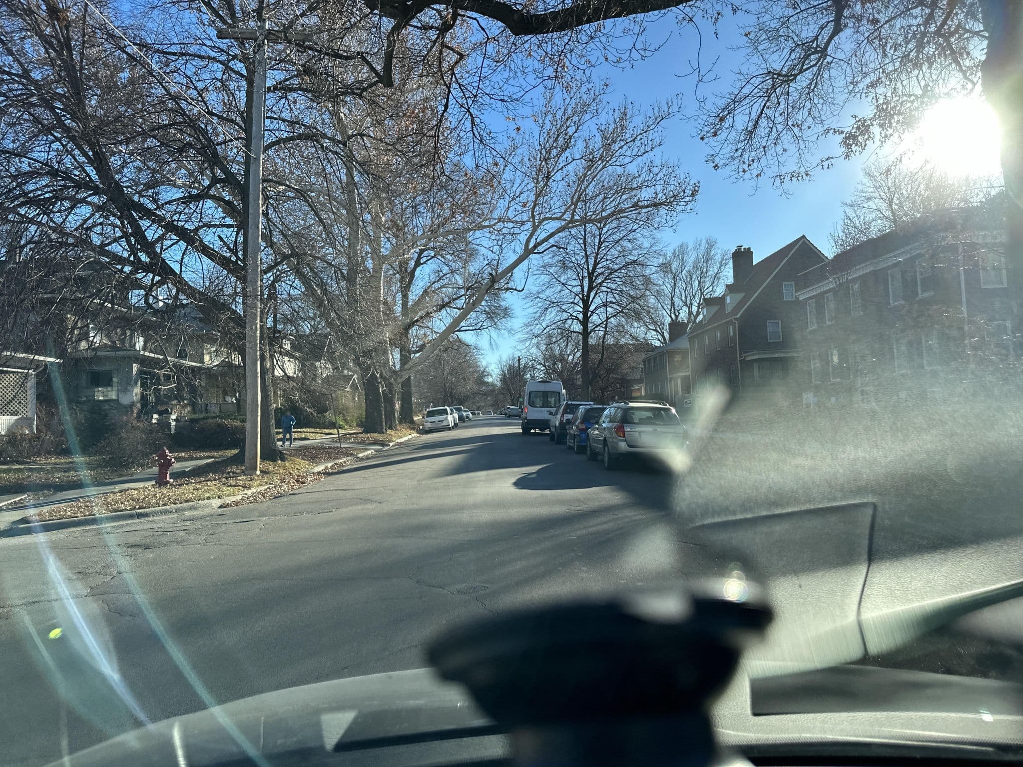 Street view near The Playboy Mansion, Lincoln — © quickness805 (CC BY-SA · Mapillary)