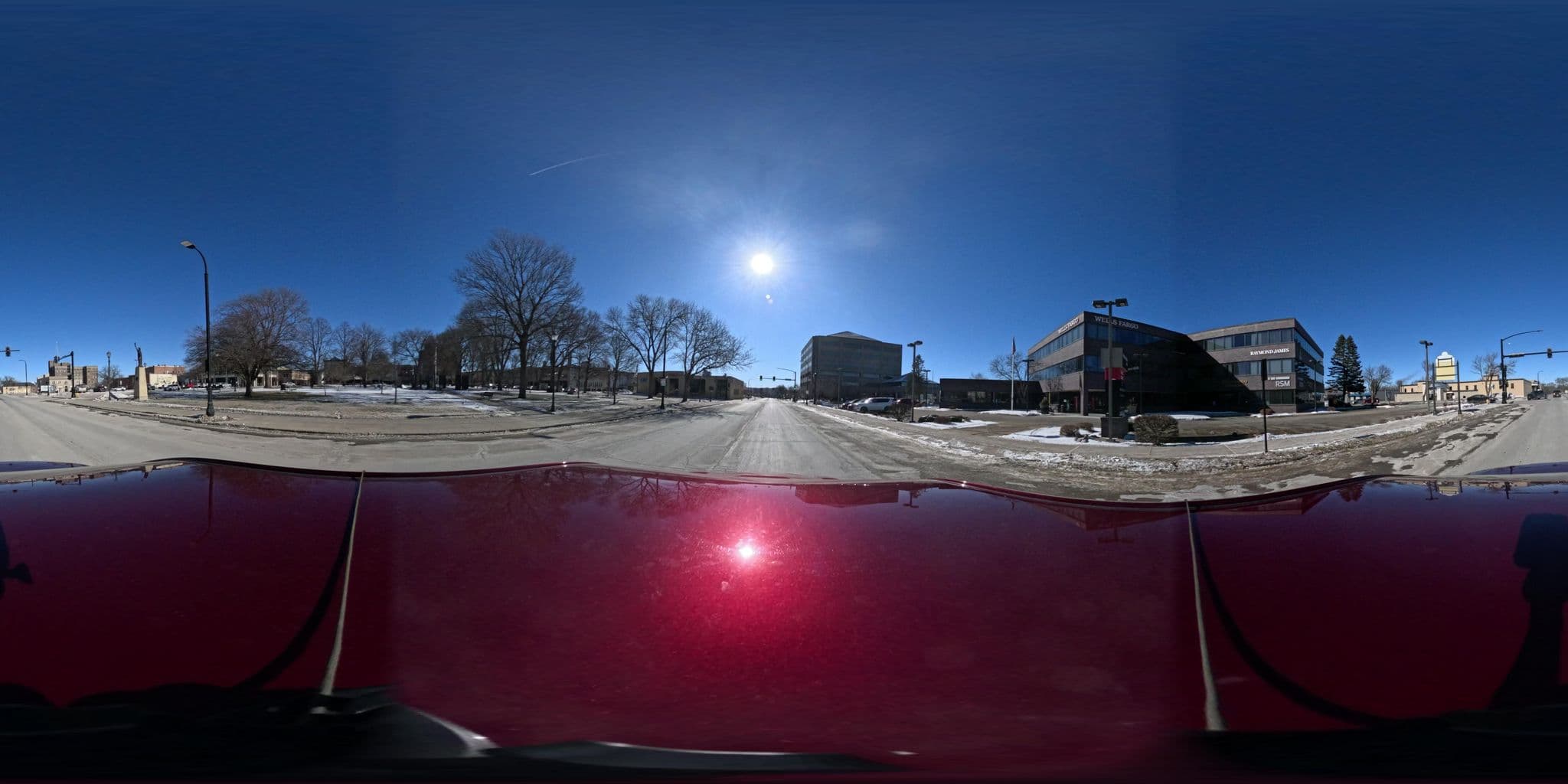 Street view near Stoney Creek Hospitality, Mason City — © Hopen111 (CC BY-SA · Mapillary)