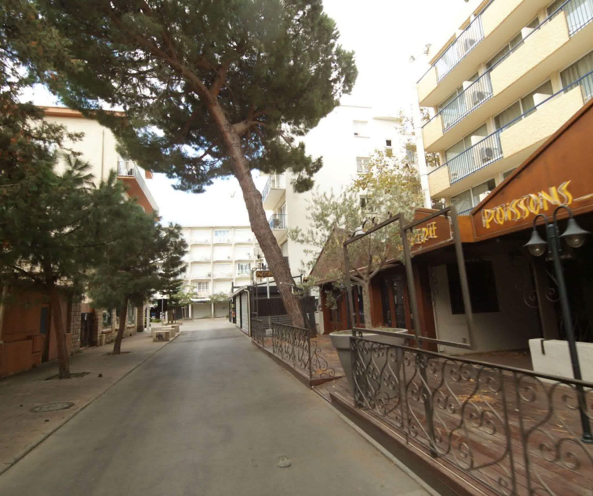 Street view near Centre Plage, Argeles — © sogefi (CC BY-SA · Mapillary)