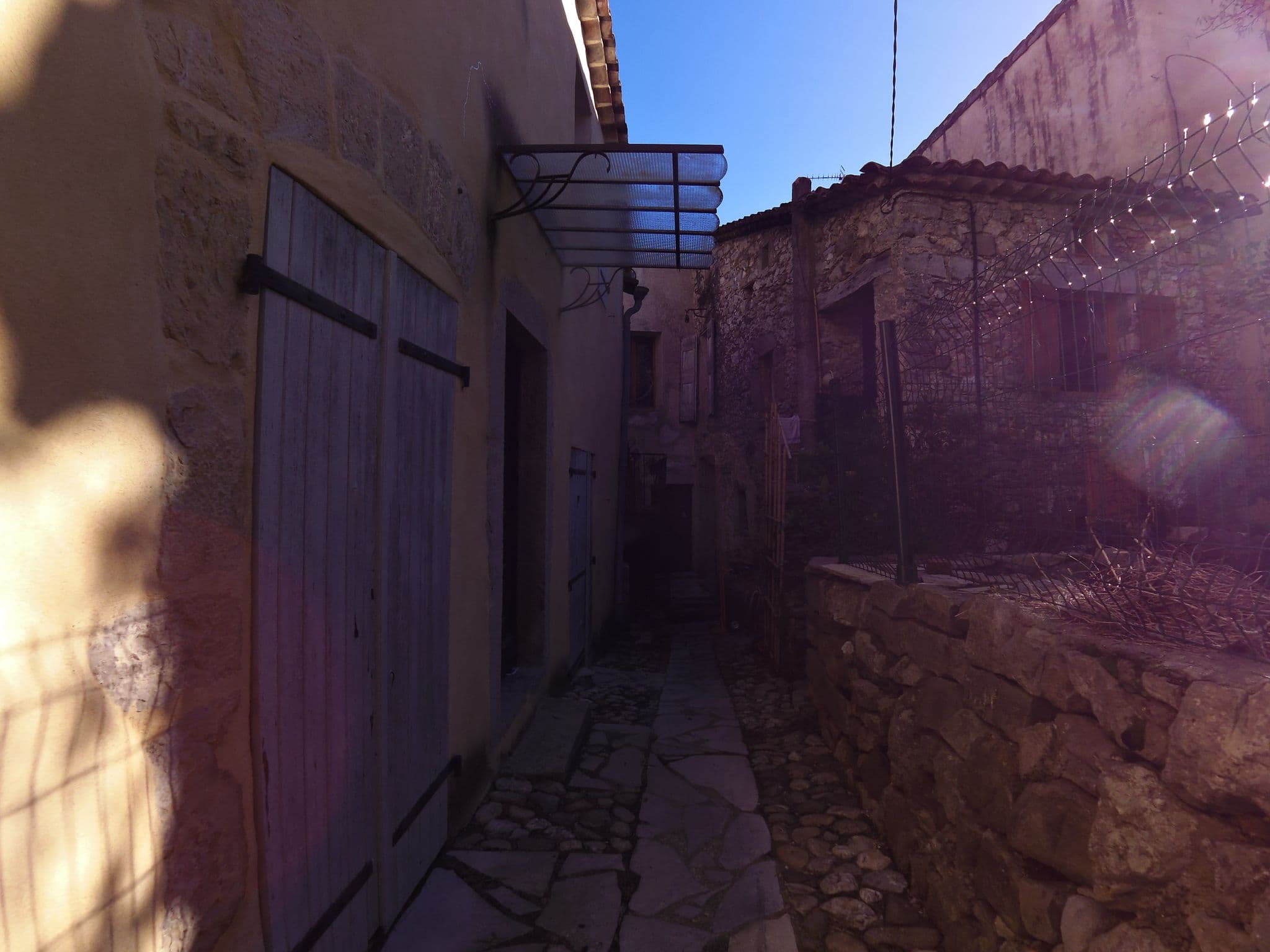 Street view near La Courette, Sauve — © balooval (CC BY-SA · Mapillary)