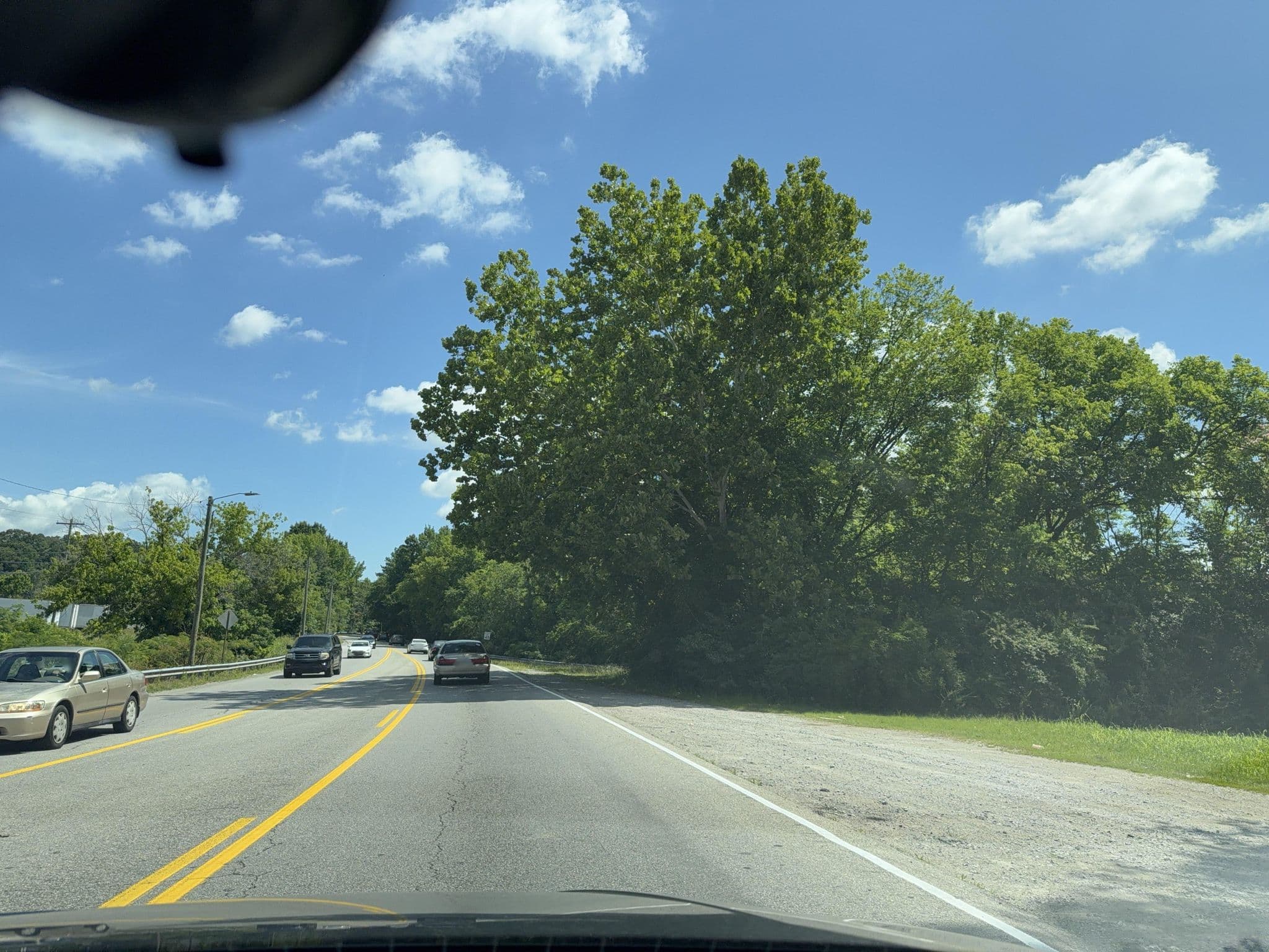 Street view near The Hood, East Chattanooga — © jarielj (CC BY-SA · Mapillary)
