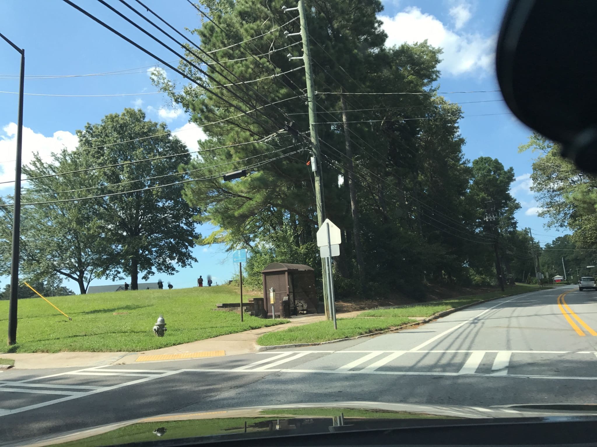 Street view near Ace House, Doraville — © lxmatl7 (CC BY-SA · Mapillary)