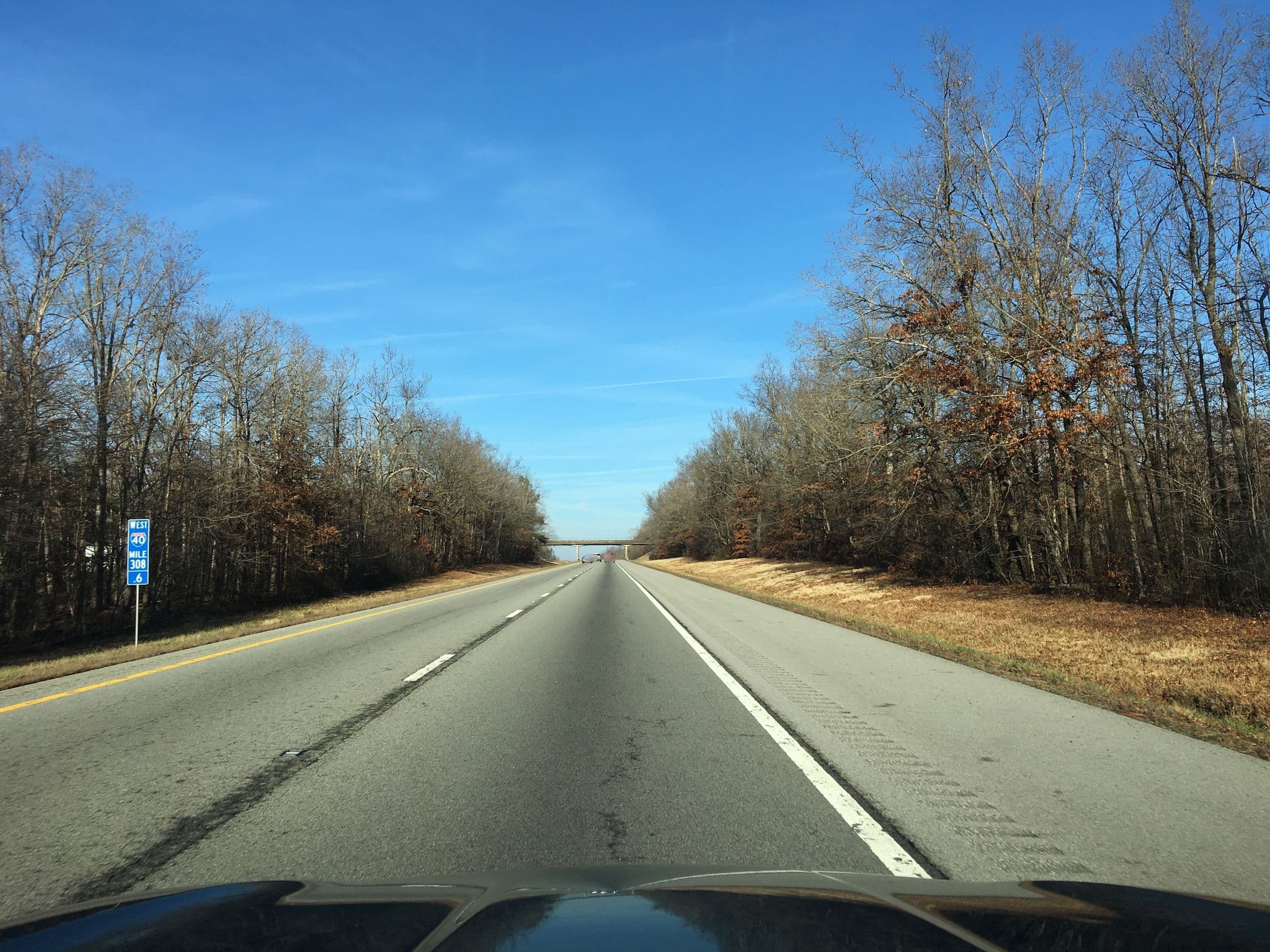 Street view near budget Inn, Crossville — © i_drive_alot (CC BY-SA · Mapillary)