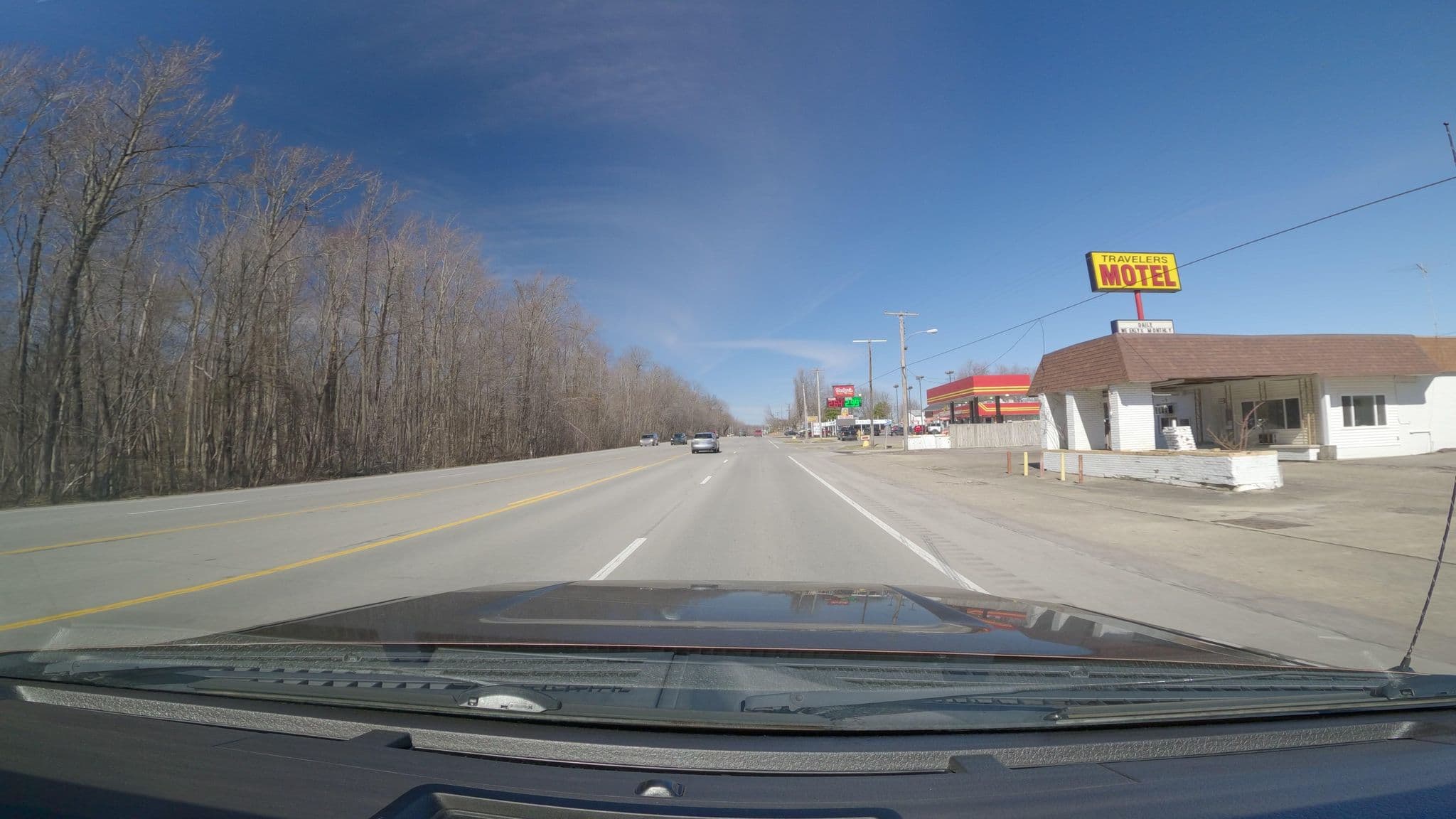 Street view near travelers motel, Fort Knox — © Moogie (CC BY-SA · Mapillary)