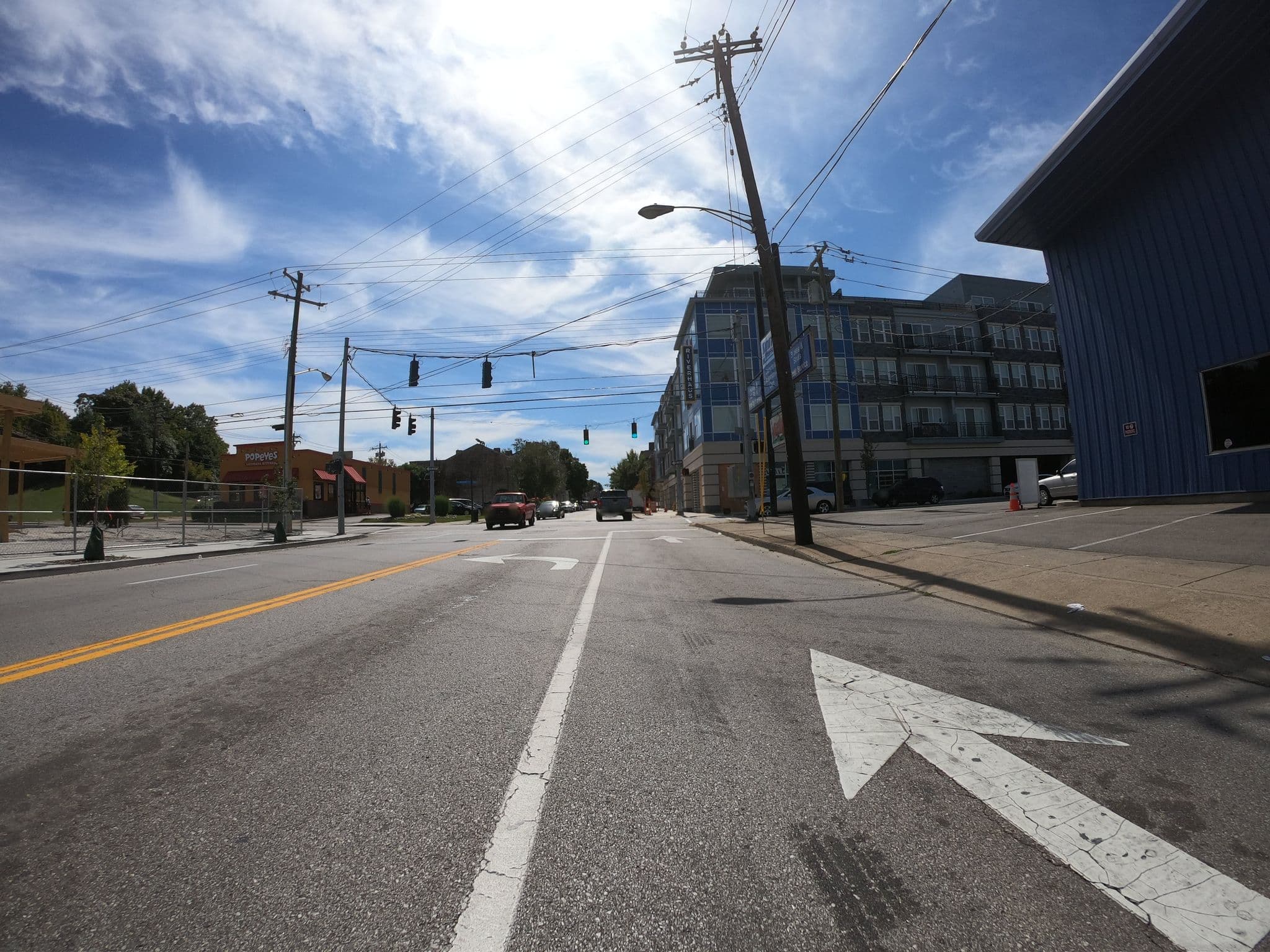 Street view near Quality Inn, Covington — © realadamp (CC BY-SA · Mapillary)