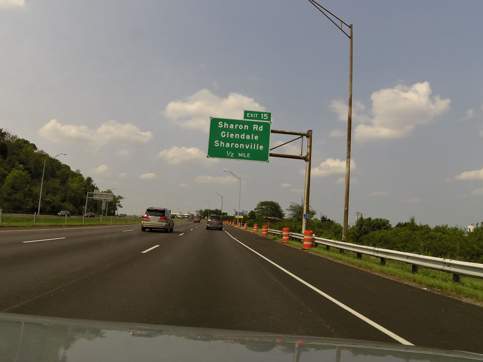 Street view near Sheraton Cincinnati north hotel, Evendale — © allen (CC BY-SA · Mapillary)
