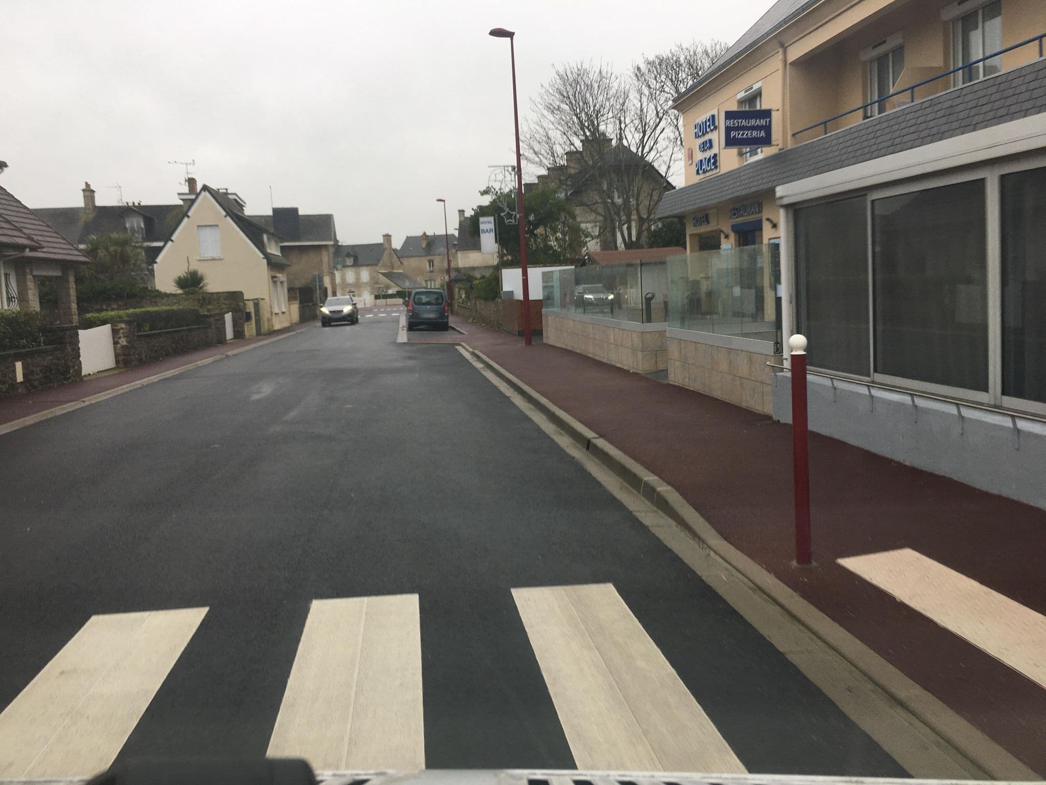Street view near Hôtel de la Plage, Montebourg — © raymond (CC BY-SA · Mapillary)