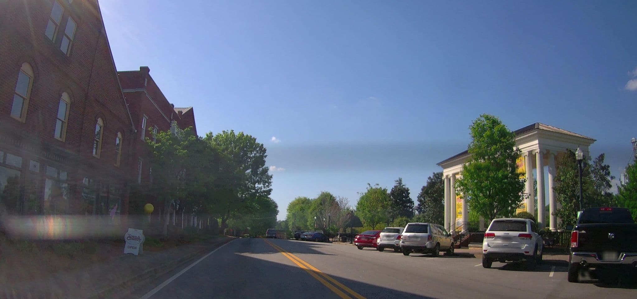 Street view near James Madison Inn, Social Circle — © lordsutch (CC BY-SA · Mapillary)