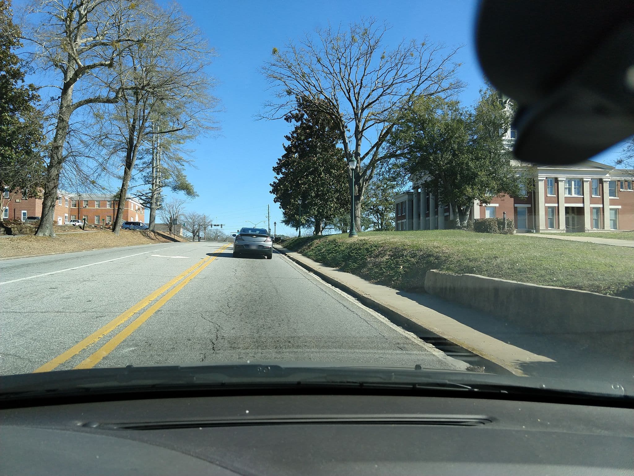 Street view near The Simmons-Bond Inn, Toccoa — © mapillary01730 (CC BY-SA · Mapillary)