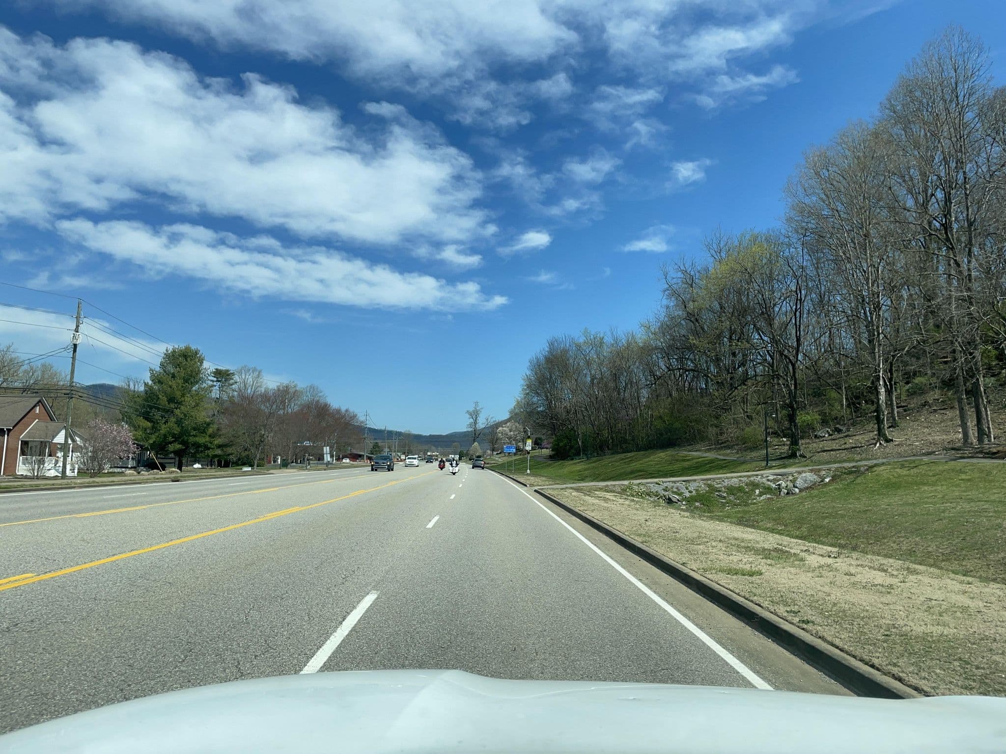 Street view near Roosters Perch, Eagleton Village — © jmaddington (CC BY-SA · Mapillary)