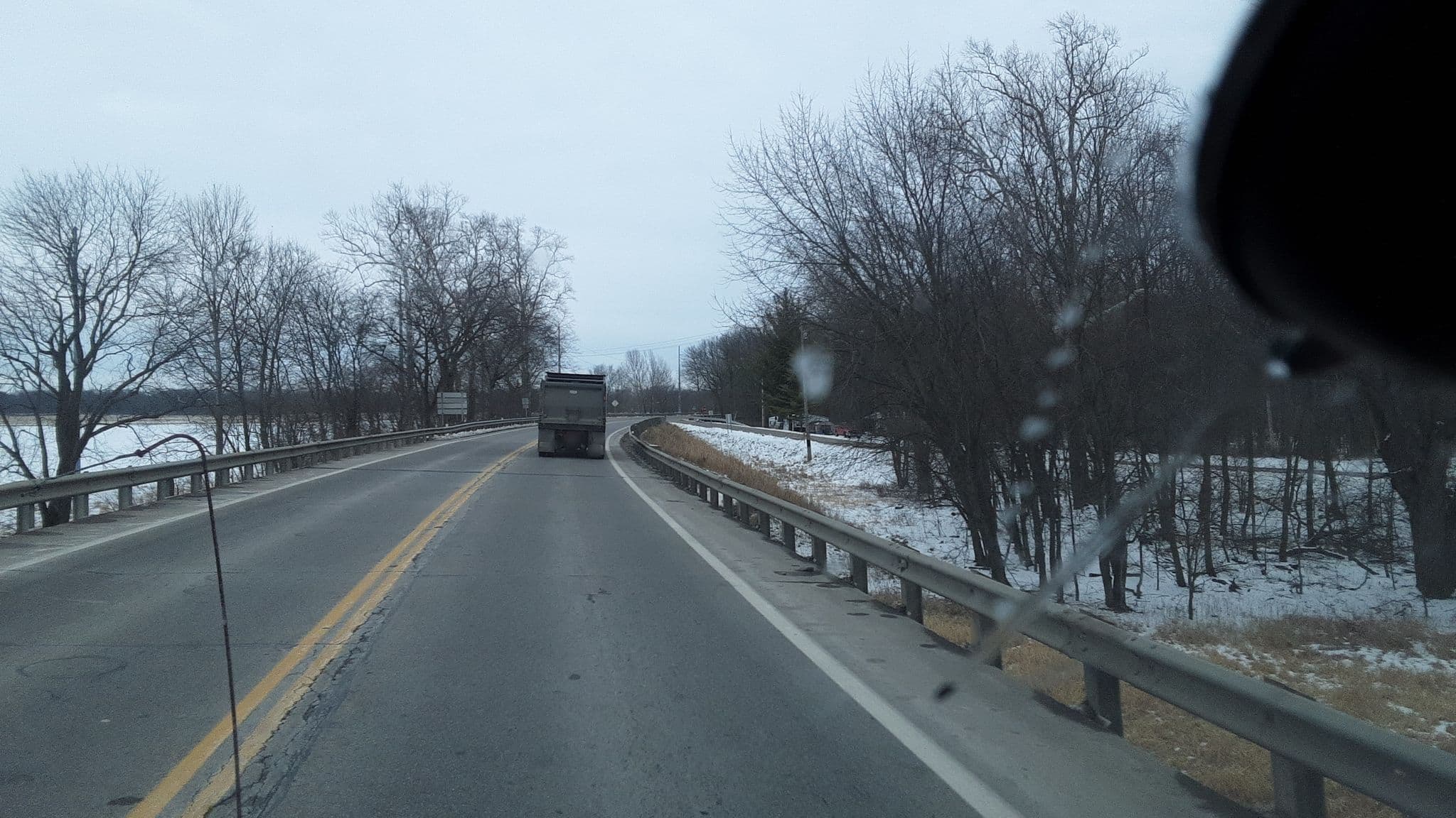 Street view near Deer Creek State Park Resort and Conference Center, Circleville — © jbthemilker (CC BY-SA · Mapillary)