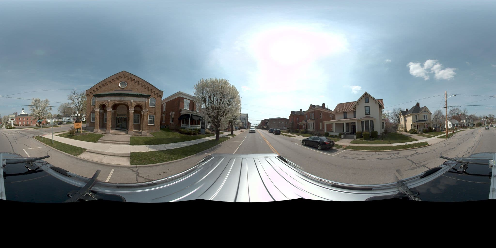 Street view near Effie's Place Bed & Breakfast, Sabina — © rking (CC BY-SA · Mapillary)