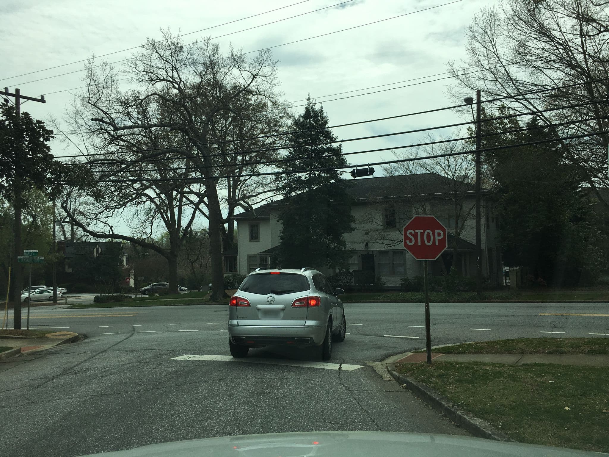 Street view near Cammie's LuxCarriage House, Dunean — © i_drive_alot (CC BY-SA · Mapillary)