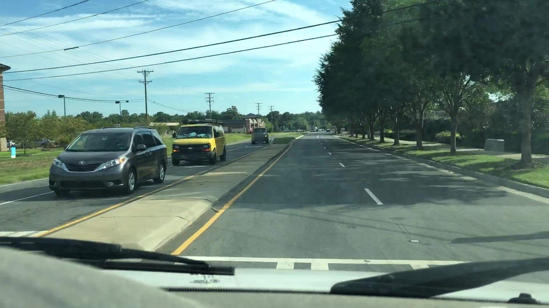 Street view near Vacation Life Properties, Huntersville — © lvl5 (CC BY-SA · Mapillary)