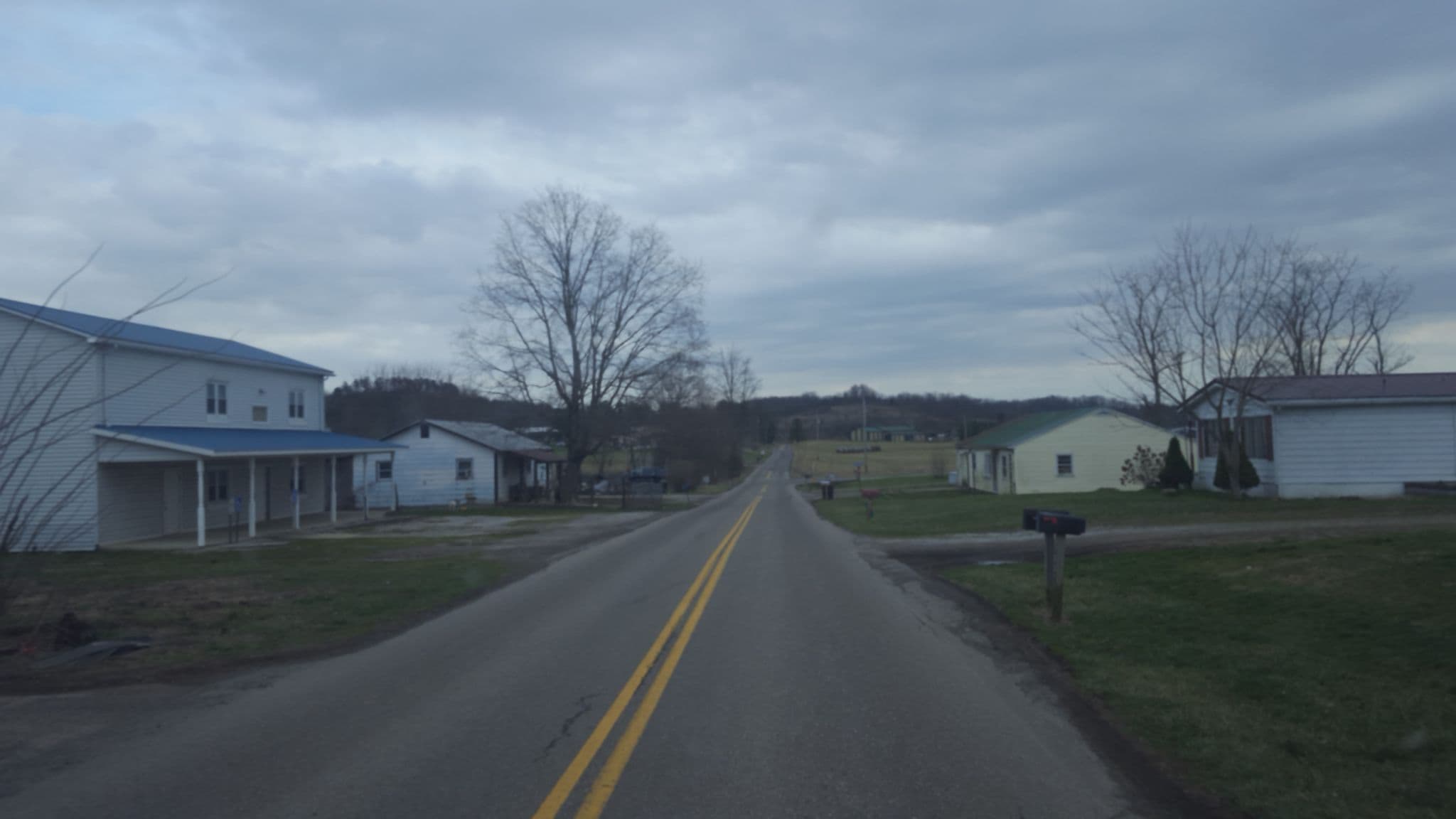 Street view near Patriot Lodge, Gallipolis — © jbthemilker (CC BY-SA · Mapillary)