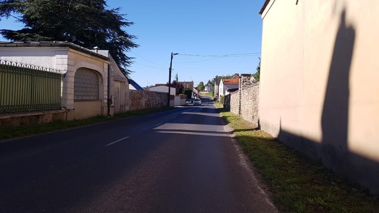 Street view near Château de la Marjolaine, Essômes-sur-Marne — © changchun1 (CC BY-SA · Mapillary)