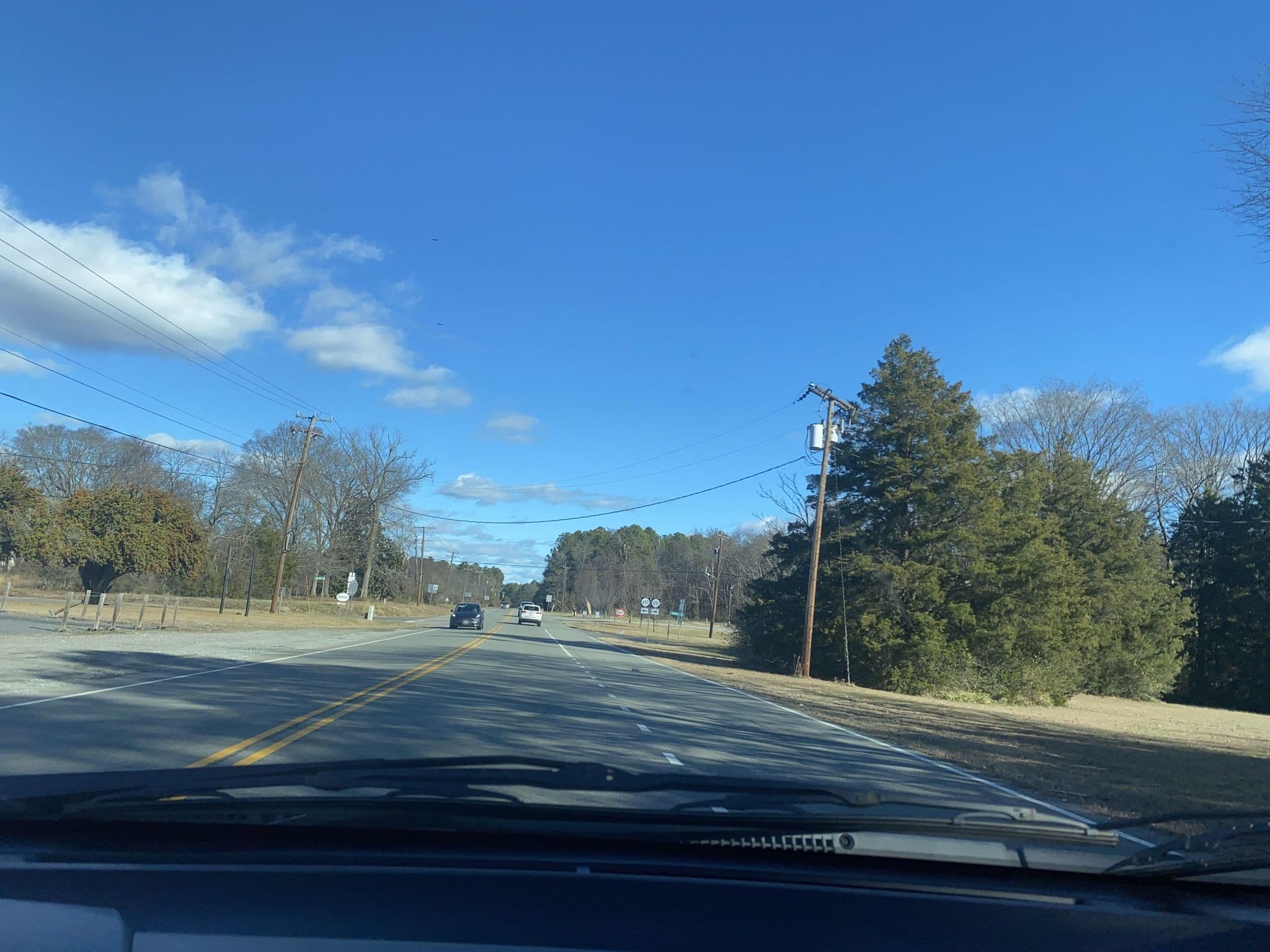 Street view near Clay Springs Motel, Chamberlayne — © mappyarianna (CC BY-SA · Mapillary)