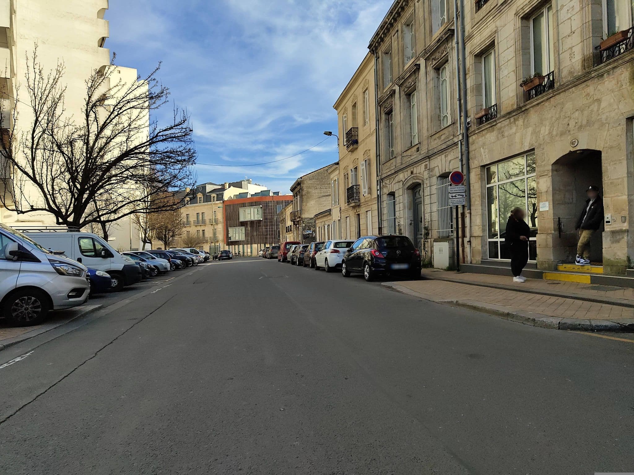 Street view near Maison Emmanuelle Ajon, Bègles — © Arkitu (CC BY-SA · Mapillary)