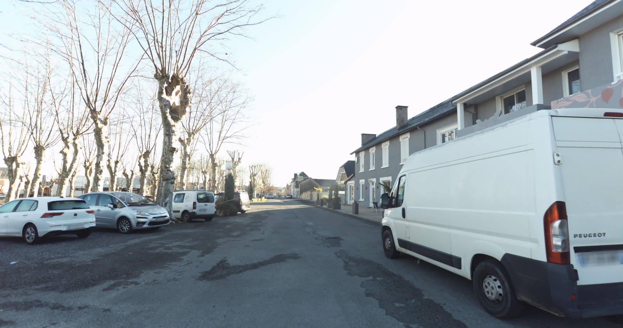 Street view near L'Amandier, Morlaàs — © sogefi (CC BY-SA · Mapillary)