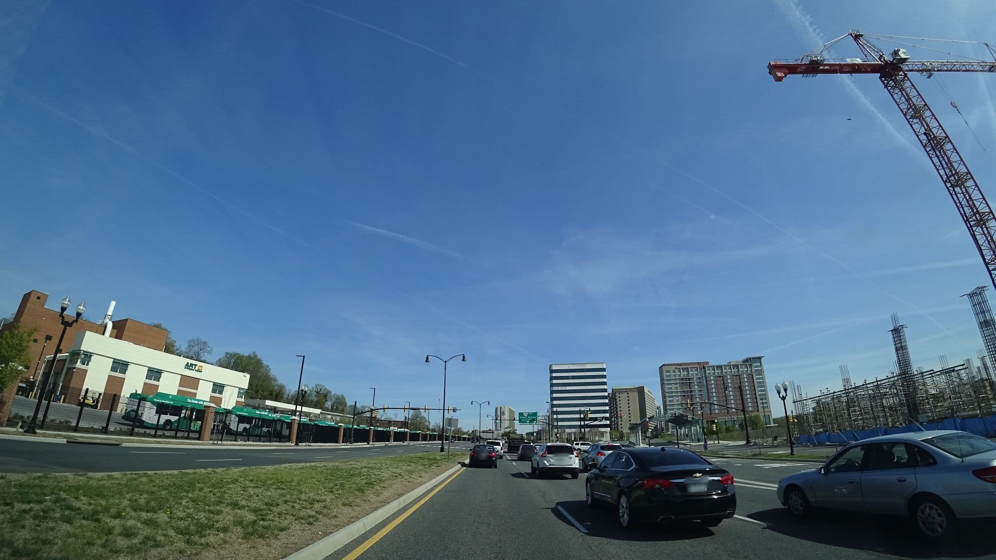 Street view near Hyatt Potomac 4, Alexandria — © danbjoseph (CC BY-SA · Mapillary)