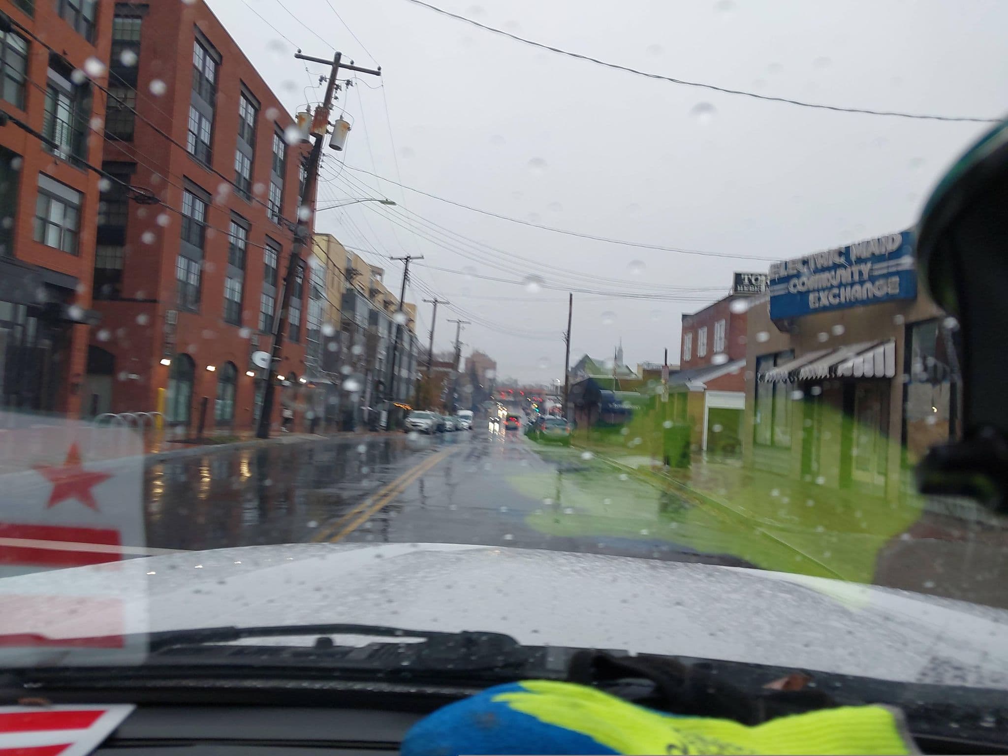 Street view near Hilltop Hostel, Takoma Park — © dpw_LRodriguez (CC BY-SA · Mapillary)