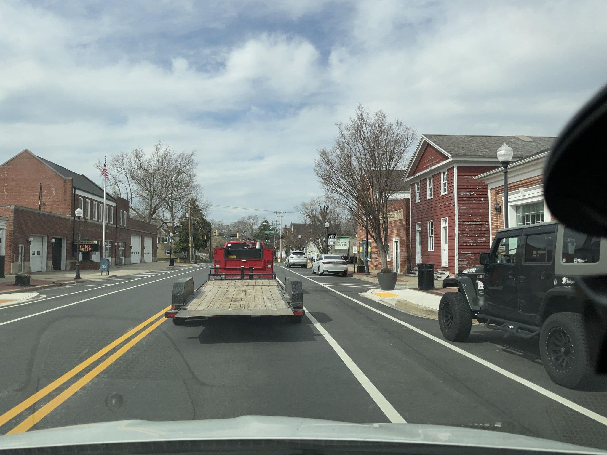 Street view near The Washington Inn and Tavern, Princess Anne — © davidsommer (CC BY-SA · Mapillary)