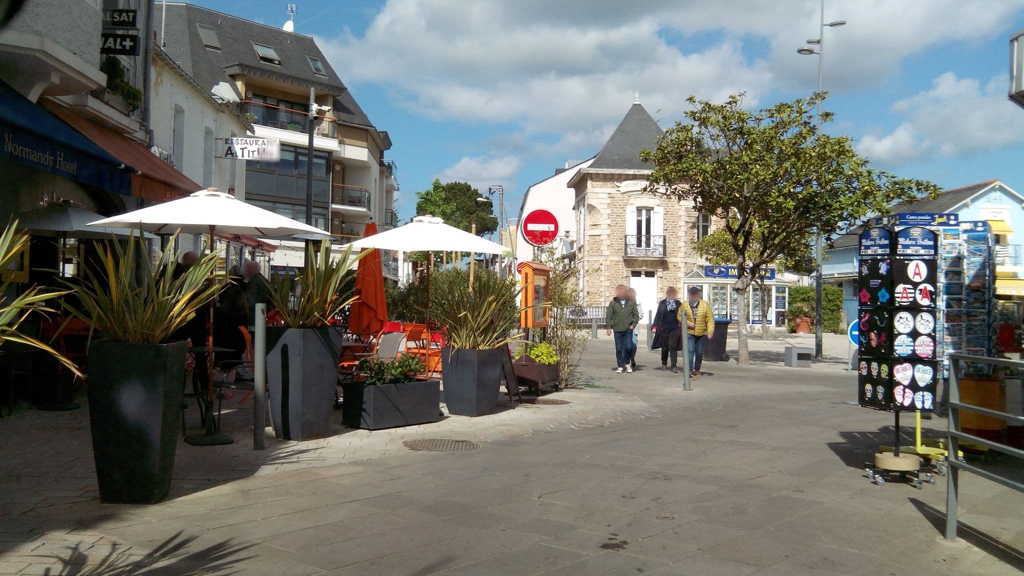 Street view near Normandy, Pornichet — © alainproviste (CC BY-SA · Mapillary)