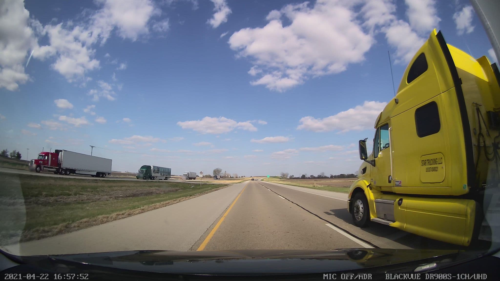Street view near Residence Inn O Fallon Mo, Mount Pulaski — © smichae (CC BY-SA · Mapillary)