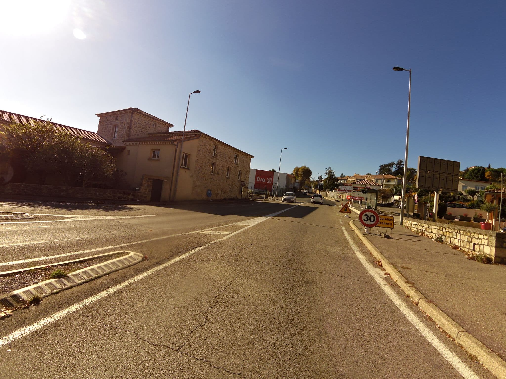 Street view near Le Ponson, Aubenas — © zors1843 (CC BY-SA · Mapillary)