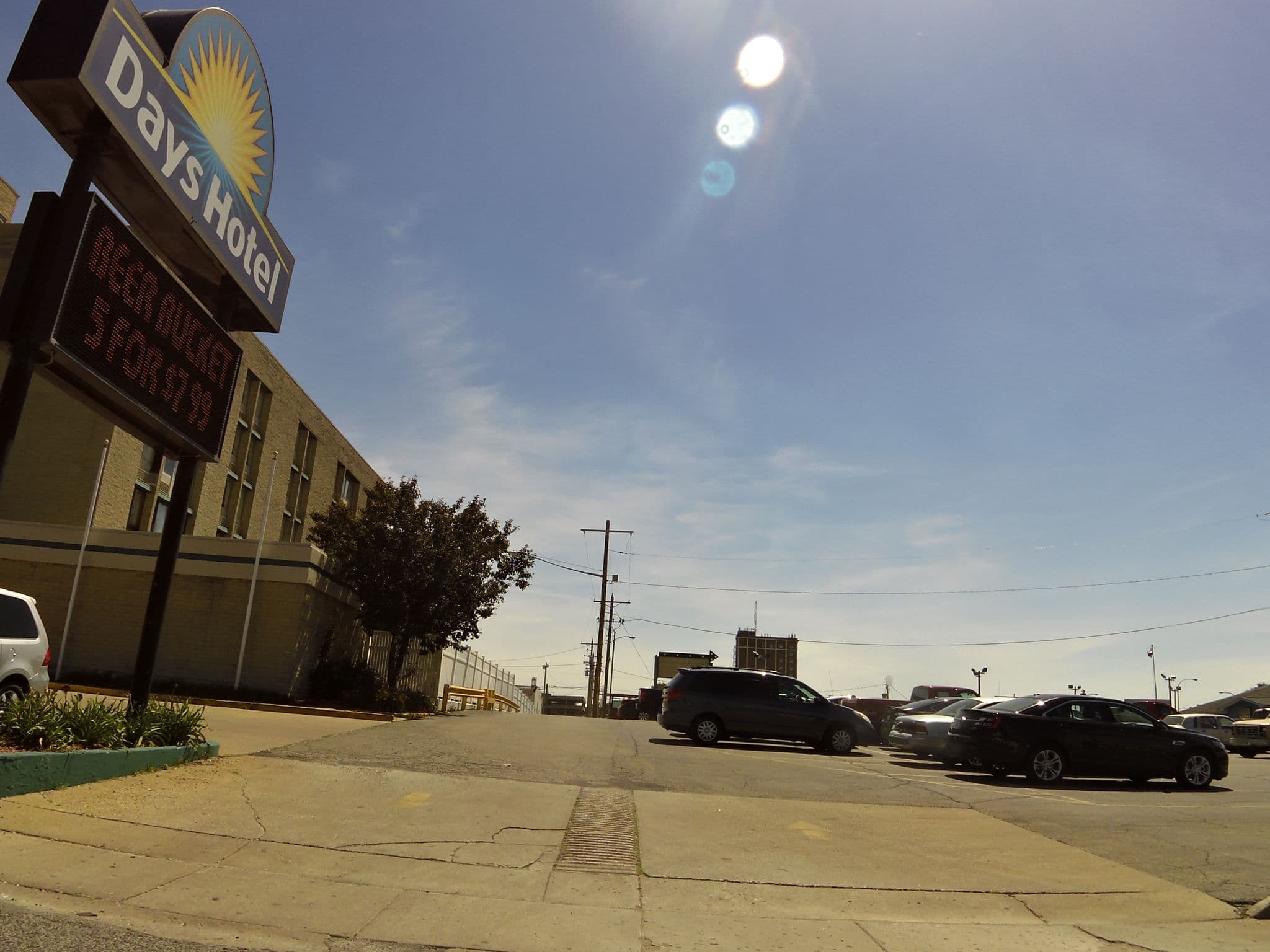 Street view near Danville Days Hotel & Conference Center, Catlin — © allen (CC BY-SA · Mapillary)