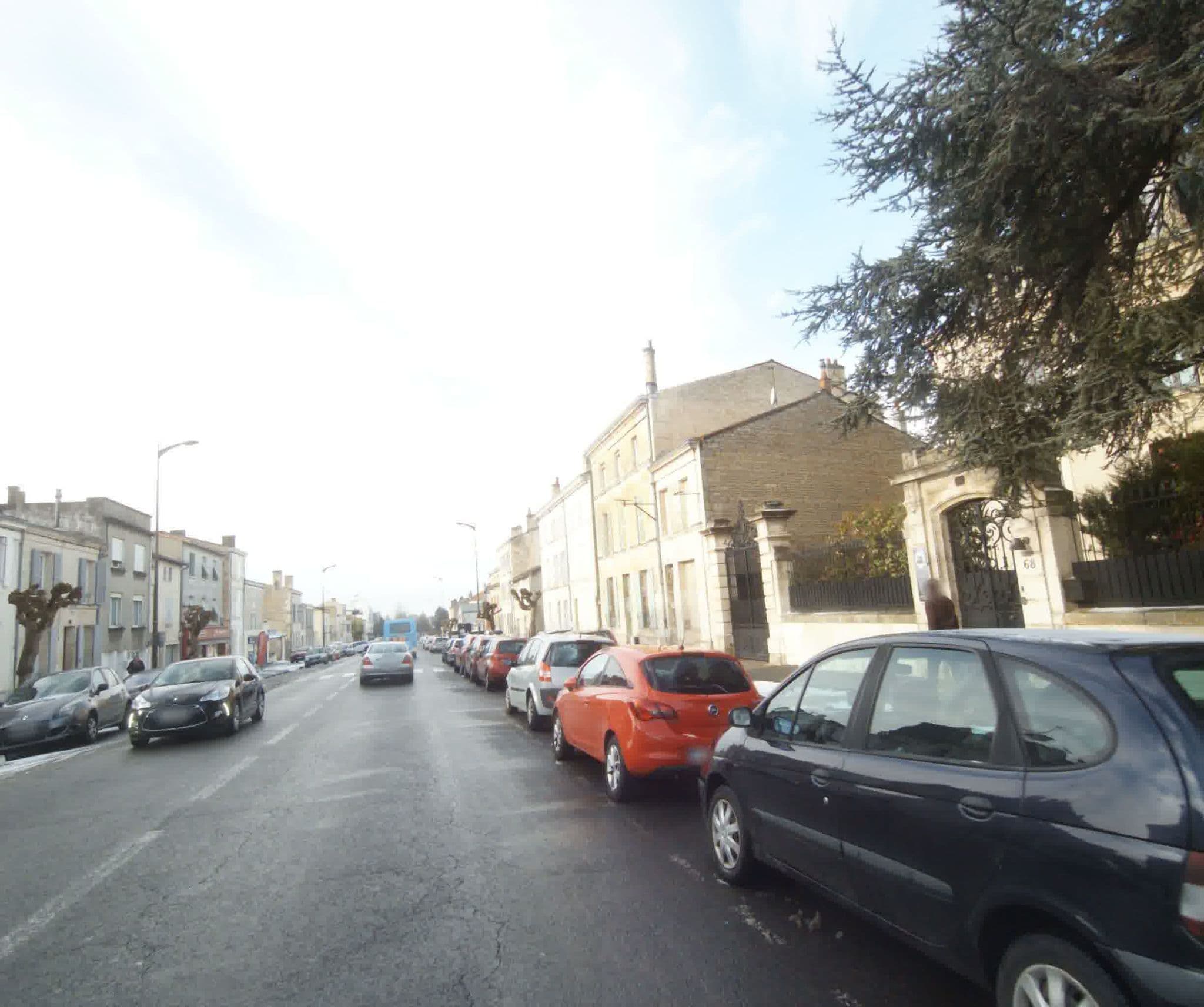 Street view near Maison la Porte Rouge, Niort — © sogefi (CC BY-SA · Mapillary)