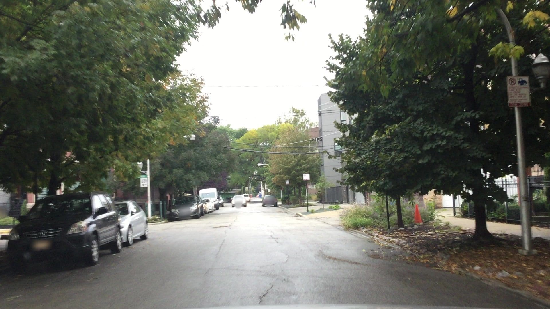 Street view near #bonerjam, Ukrainian Village — © lvl5 (CC BY-SA · Mapillary)