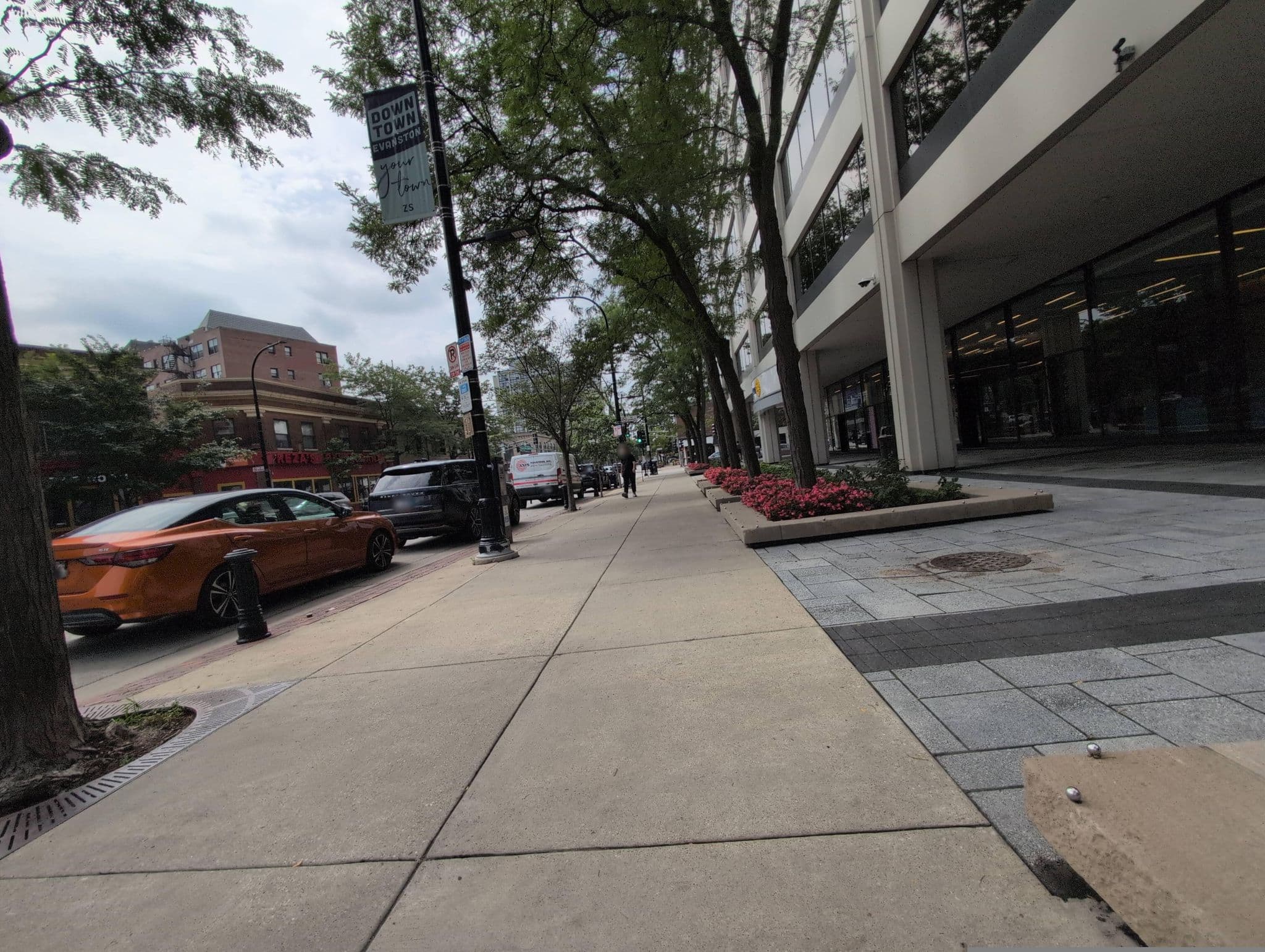 Street view near Cheap Flights Anytime, Evanston — © mapillary01730 (CC BY-SA · Mapillary)