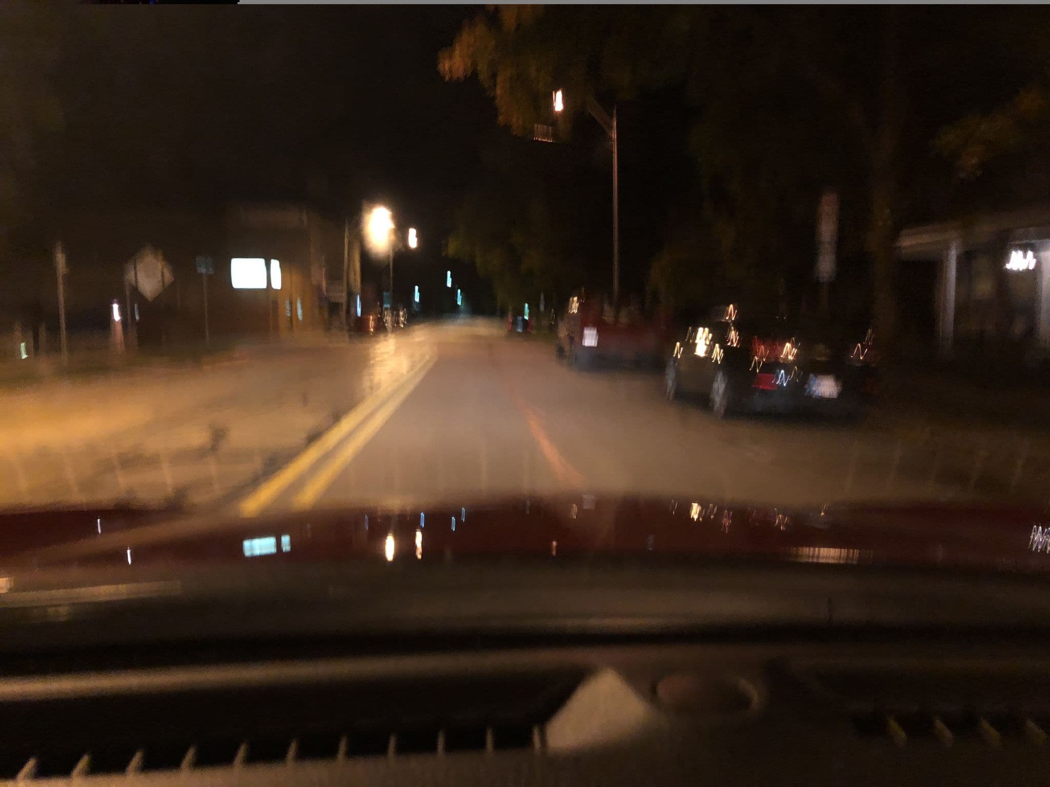 Street view near Auburn Hotel, Garrett — © 1ec5 (CC BY-SA · Mapillary)